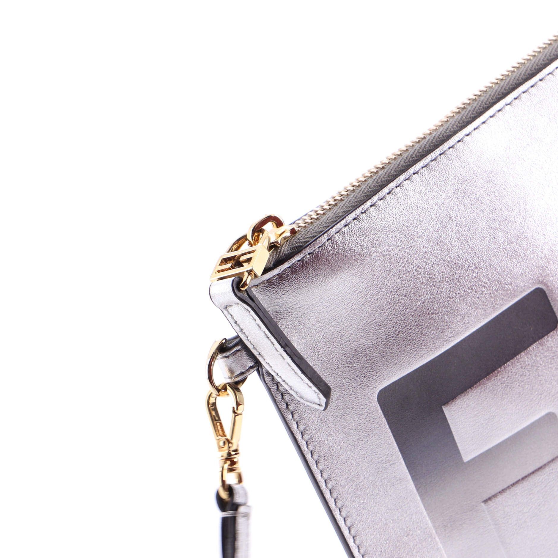 Fendi Logo Flat Wristlet Pouch Size ONE SIZE - 7 Thumbnail