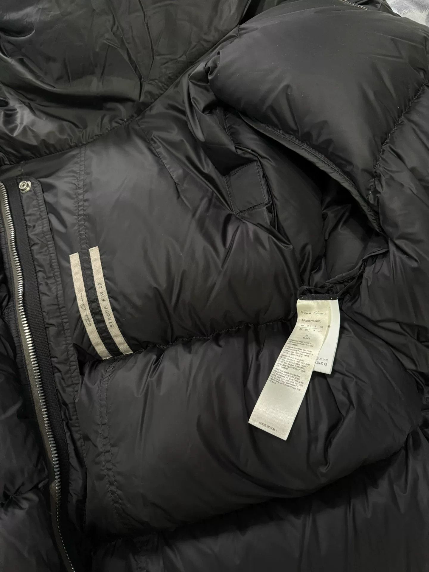 Rick Owens Rick Owens Women's Down Neck Warmer Coat Size M / US 6-8 / IT 42-44 - 3 Thumbnail