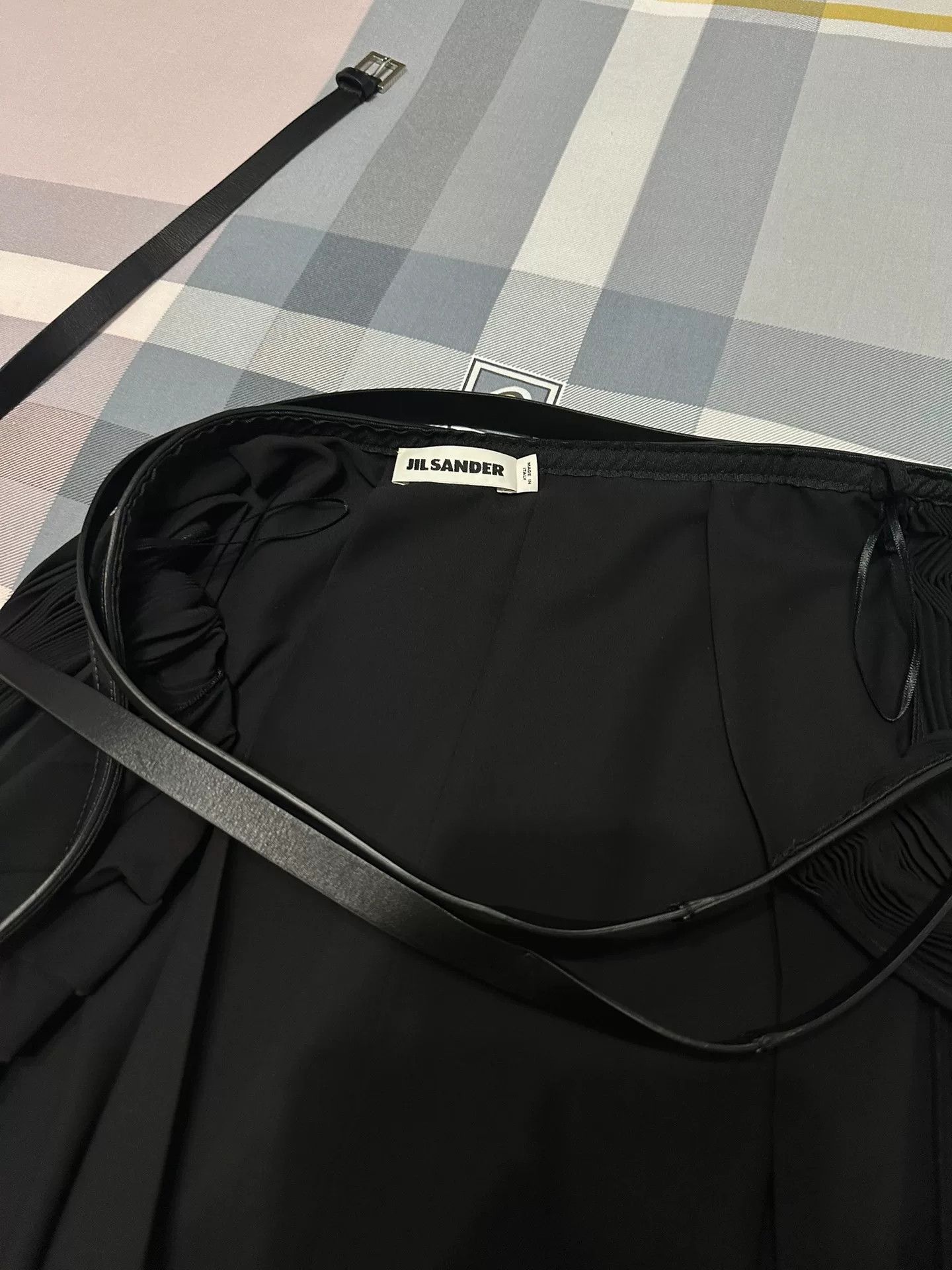 Jil Sander Jil Sander Stylish Pleated Skirt Size 36" / US 14 / IT 50 - 4 Thumbnail