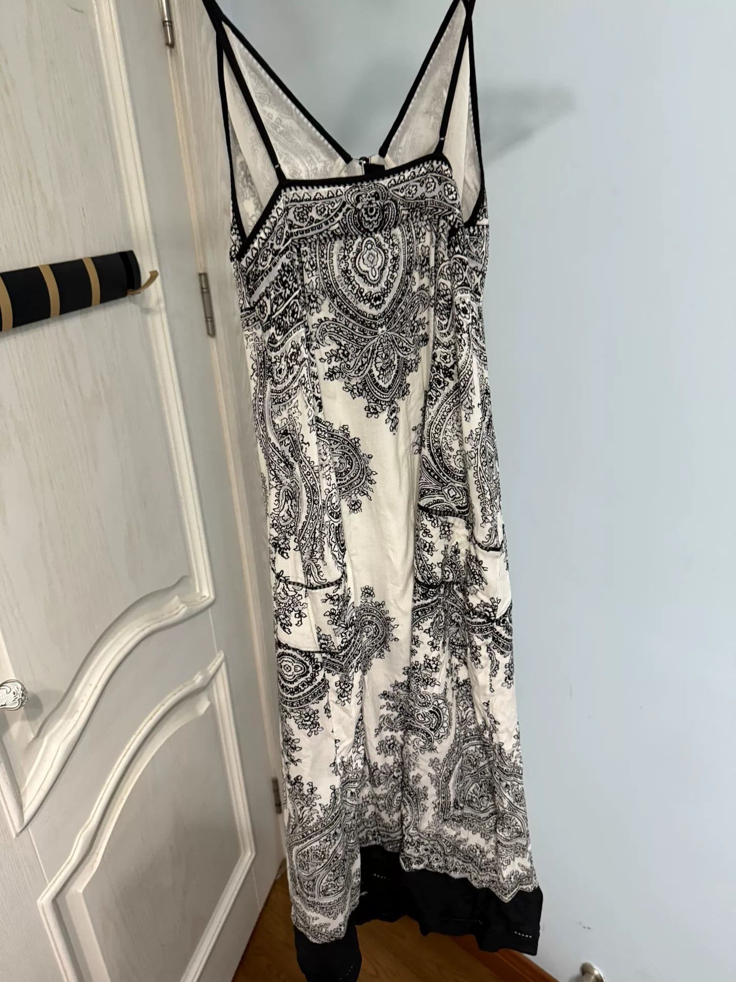 Allsaints Allsaints Floral Print Cami Dress Size M / US 6-8 / IT 42-44 - 4 Thumbnail