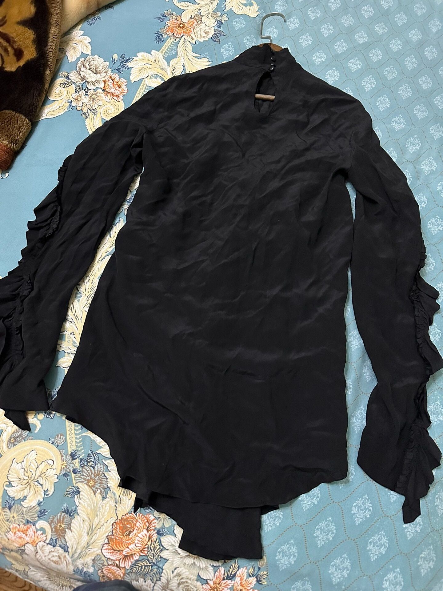 Petar Petrov Black Silk Ruffle Sleeve Top Size M / US 6-8 / IT 42-44 - 4 Thumbnail