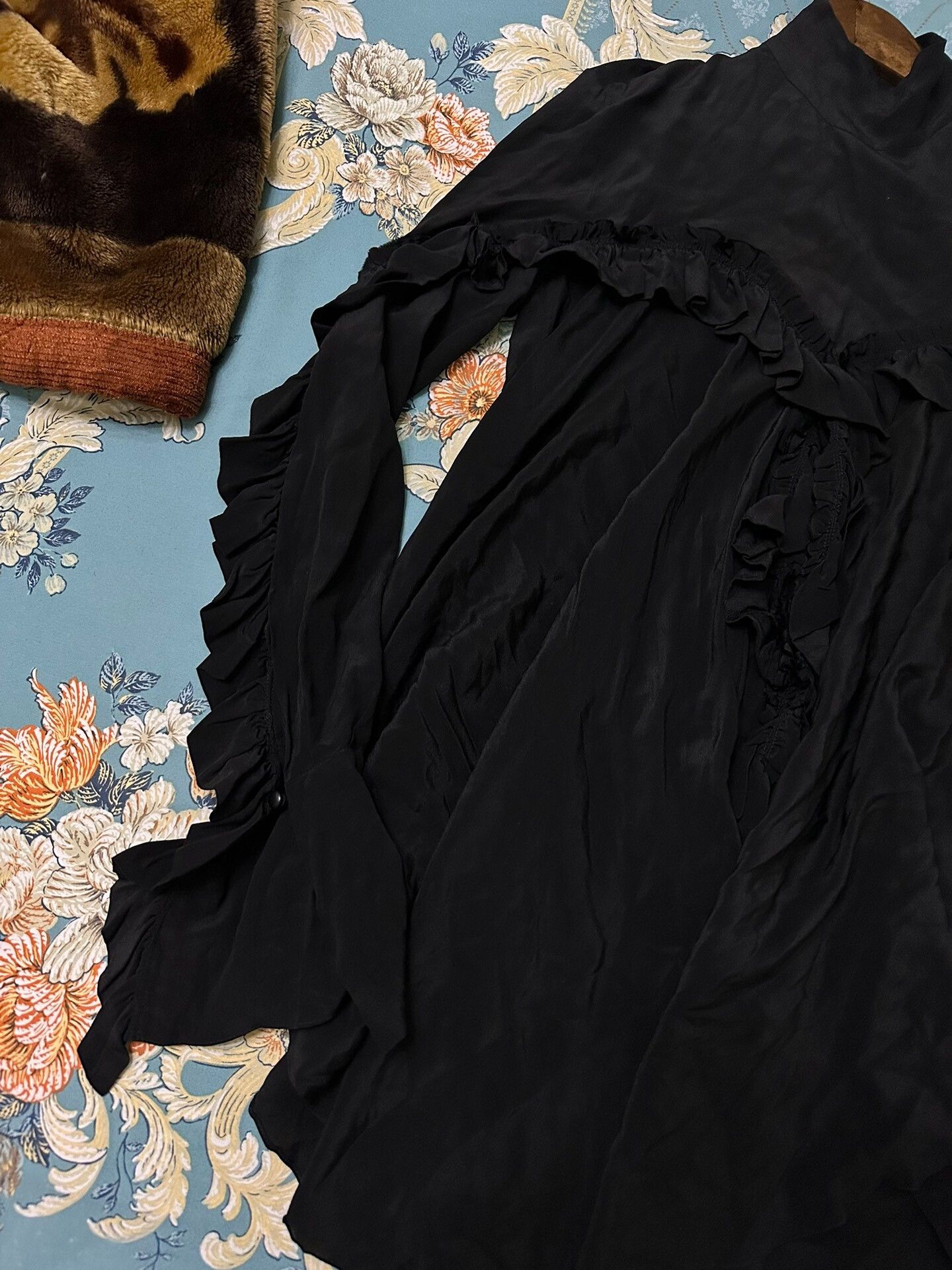 Petar Petrov Black Silk Ruffle Sleeve Top Size M / US 6-8 / IT 42-44 - 2 Thumbnail