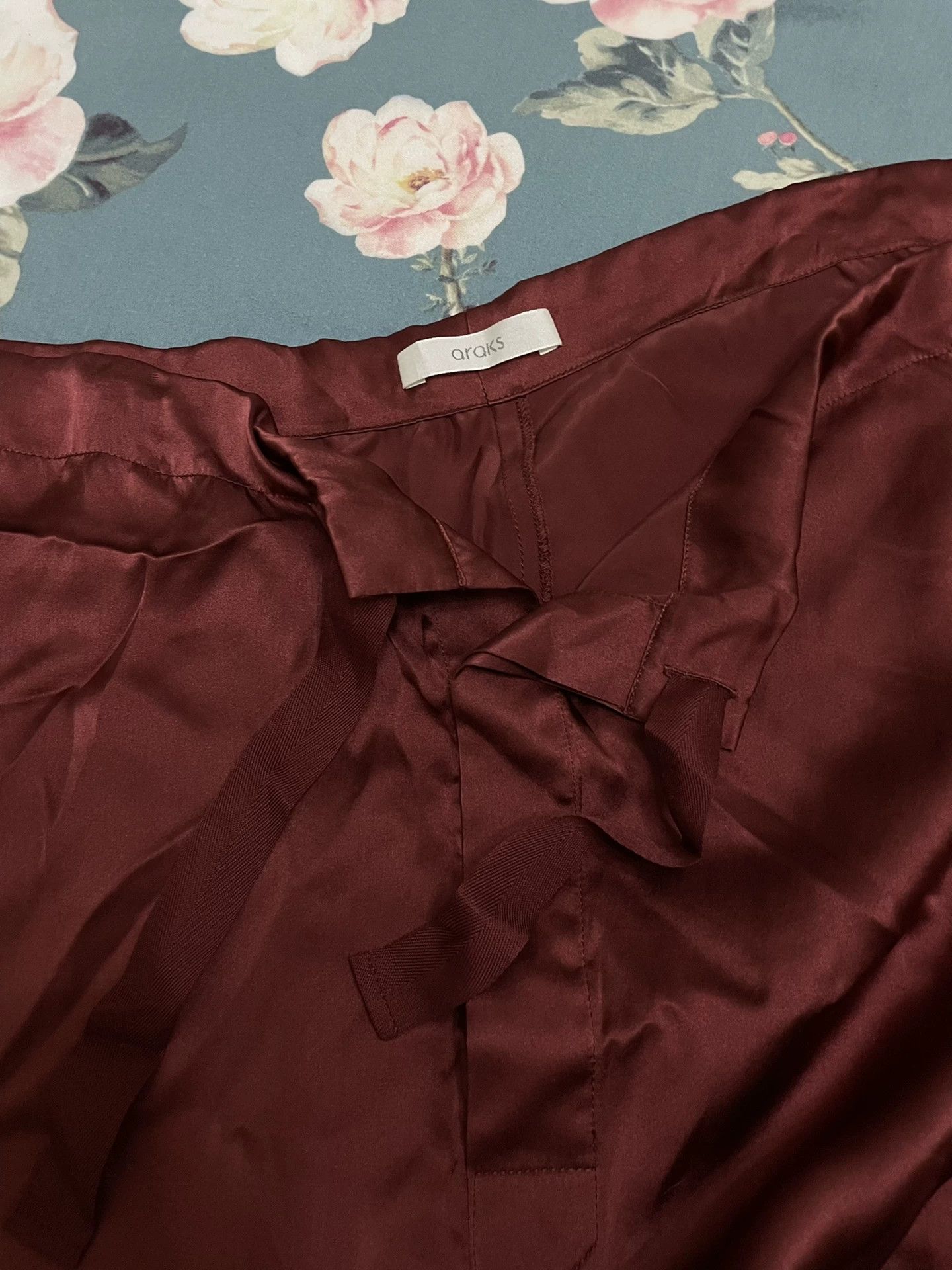 ARQ Araks Silk Loungewear Set, Gently Used Size 30" / US 8 / IT 44 - 4 Thumbnail