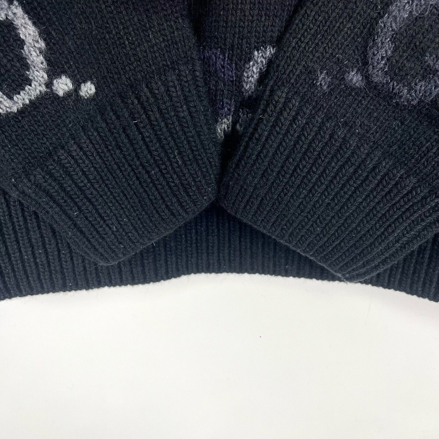 Gucci Gucci Black Gradient GG Wool Sweater Size US L / EU 52-54 / 3 - 5 Thumbnail