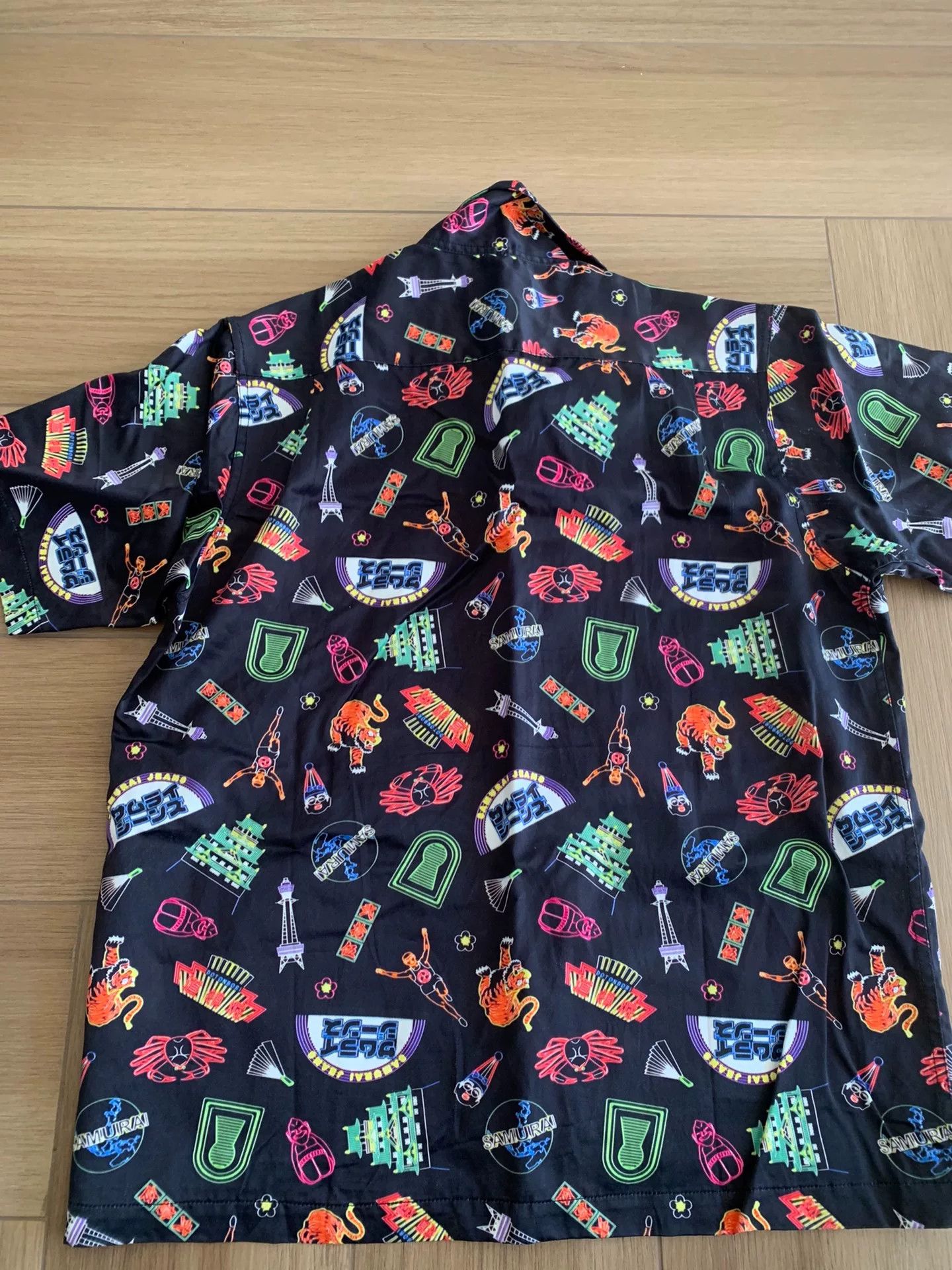 Japanese Brand Samurai Osaka Neon 25th Limited Satin Shirt Size US XXL / EU 58 / 5 - 6 Thumbnail