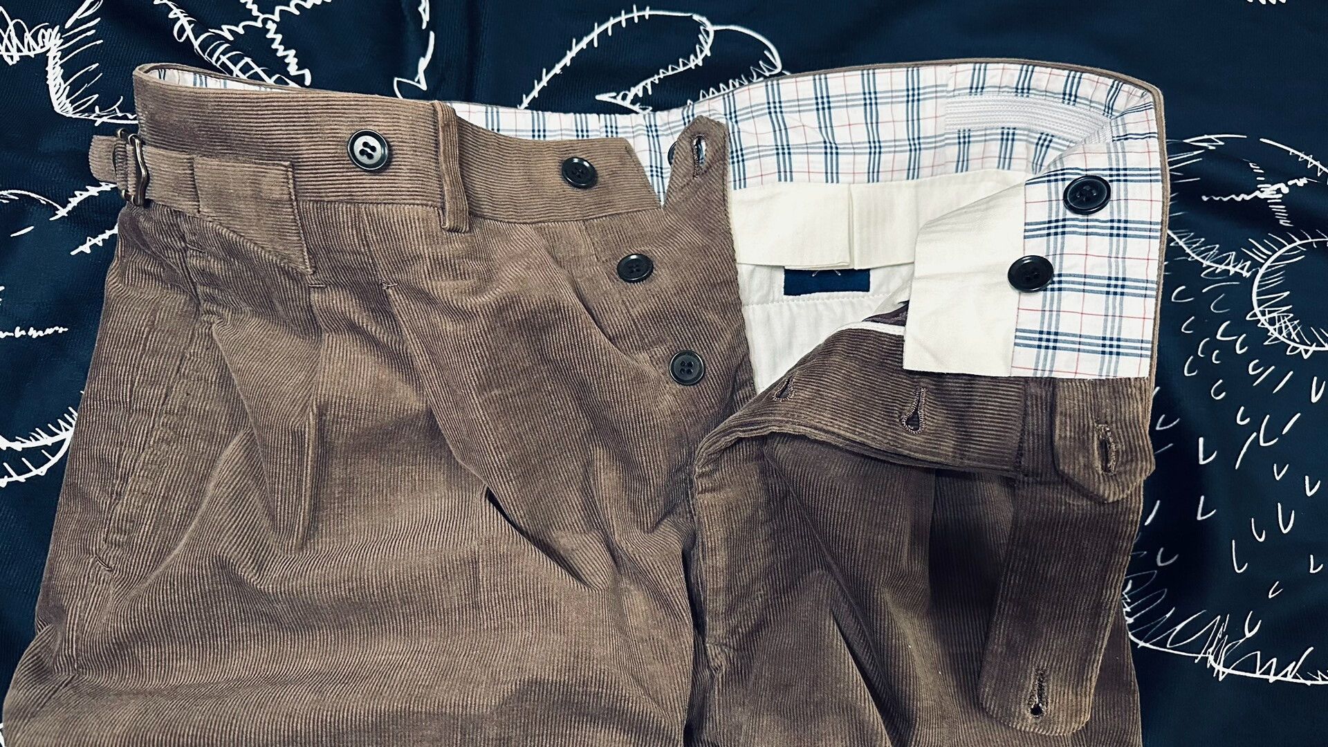 Japanese Brand Custom High-Waisted Corduroy Pants Size US 30 / EU 46 - 8 Thumbnail
