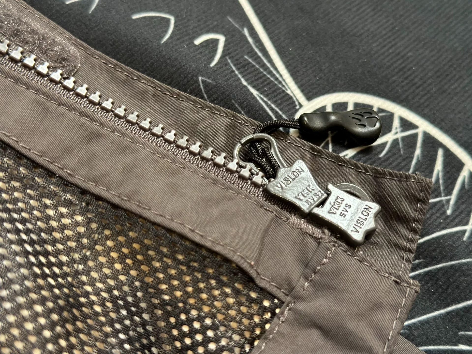 Jack Wolfskin JACKWOLFSKIN Lightweight Waterproof Jacket Size US M / EU 48-50 / 2 - 8 Thumbnail