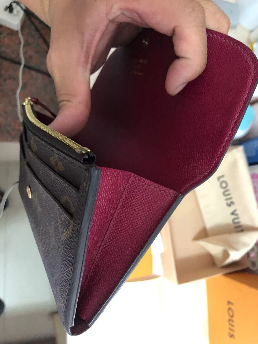 Japanese Brand Authentic LV Women's Wallet in Brown Size ONE SIZE - 6 Thumbnail