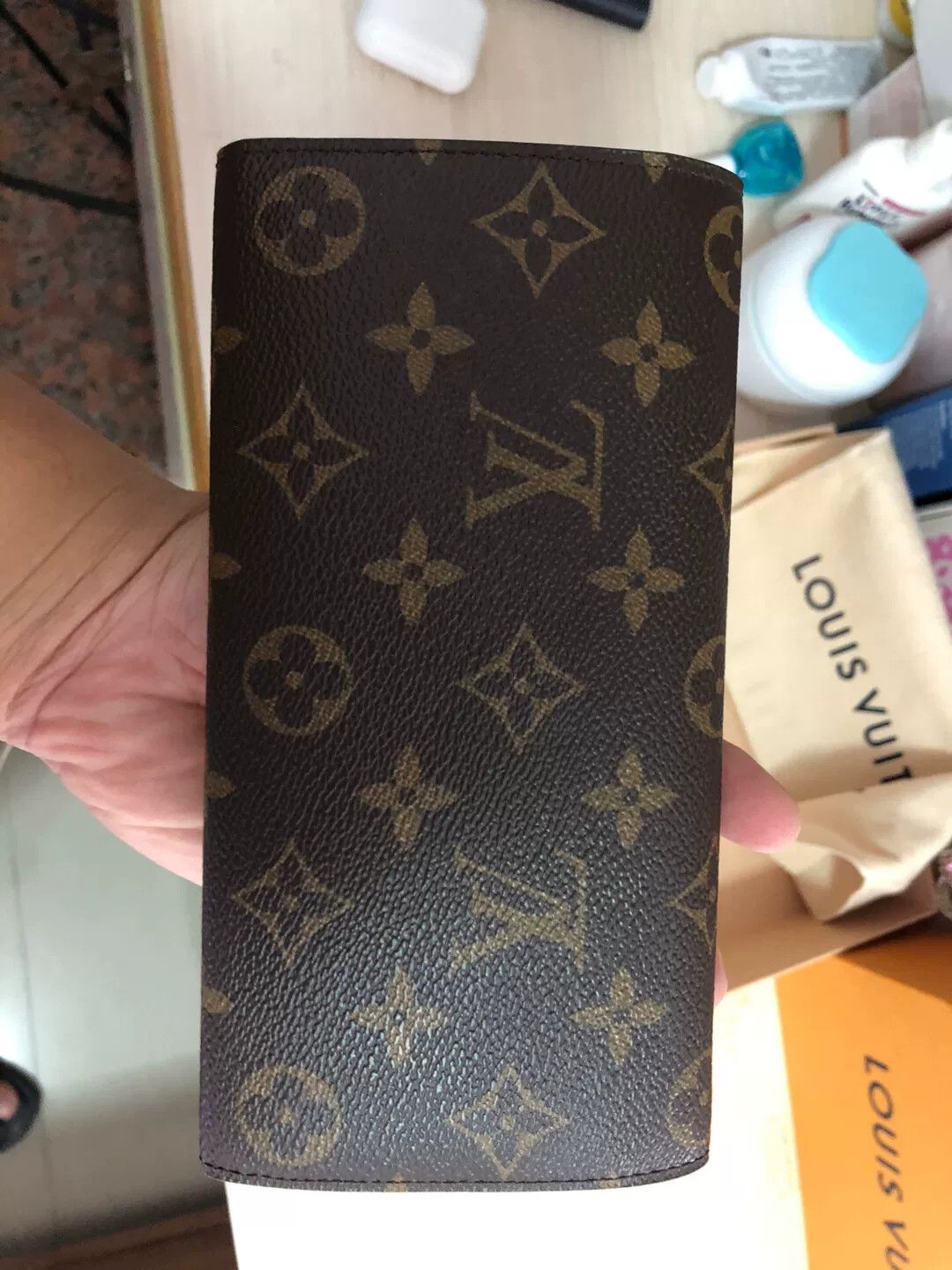 Japanese Brand Authentic LV Women's Wallet in Brown Size ONE SIZE - 5 Thumbnail