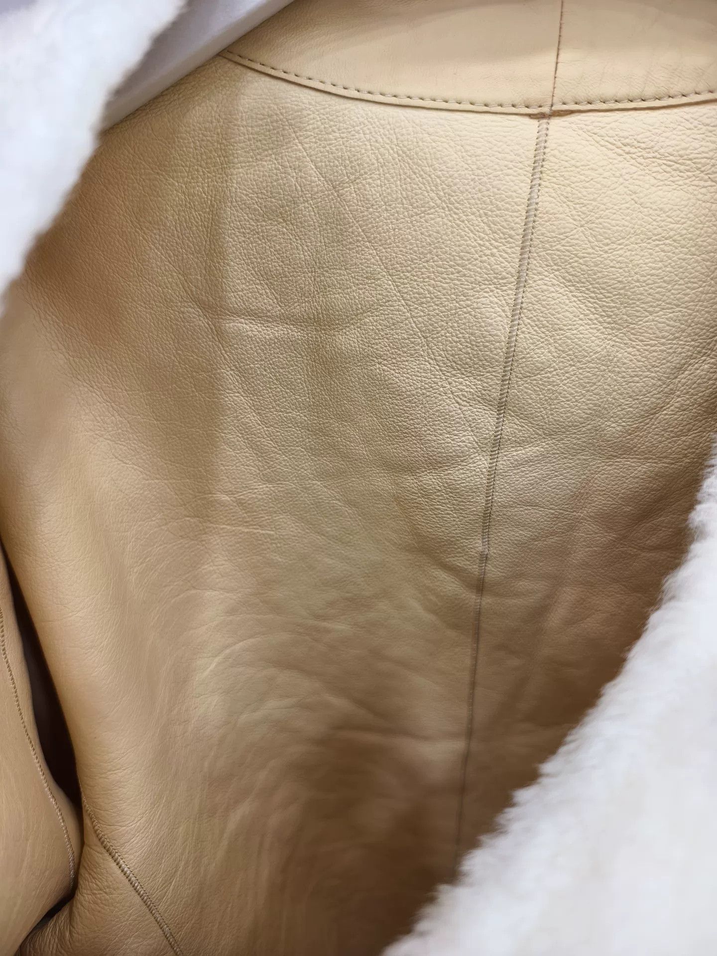 Japanese Brand White Leather Fur Lined Coat Size S / US 4 / IT 40 - 3 Thumbnail