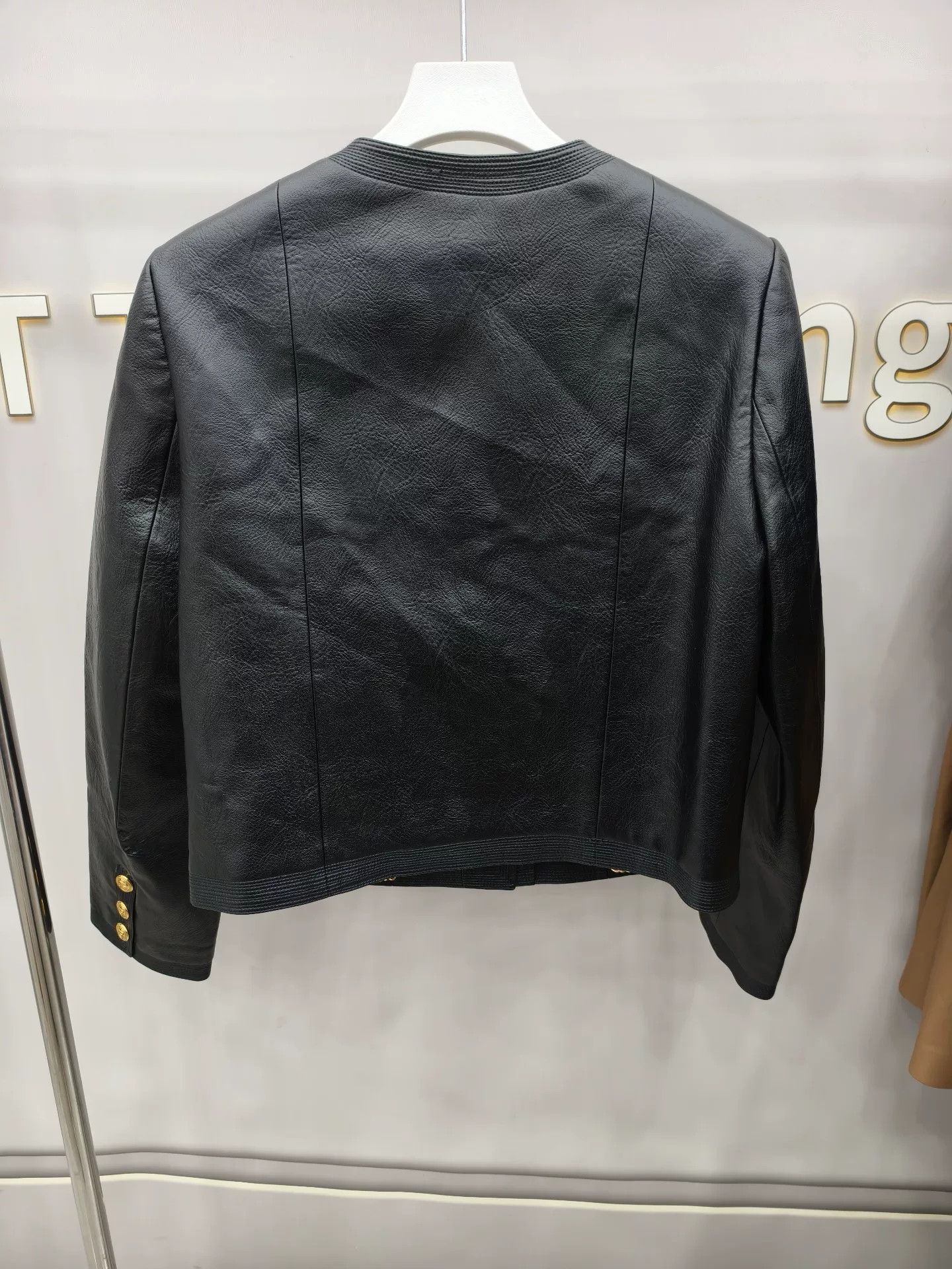 Japanese Brand Black Leather Jacket with Gold Accents Size M / US 6-8 / IT 42-44 - 9 Thumbnail