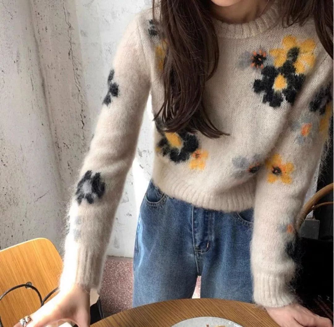 Miu Miu Miu Miu Floral Mohair Sweater Size S / US 4 / IT 40 - 7 Thumbnail
