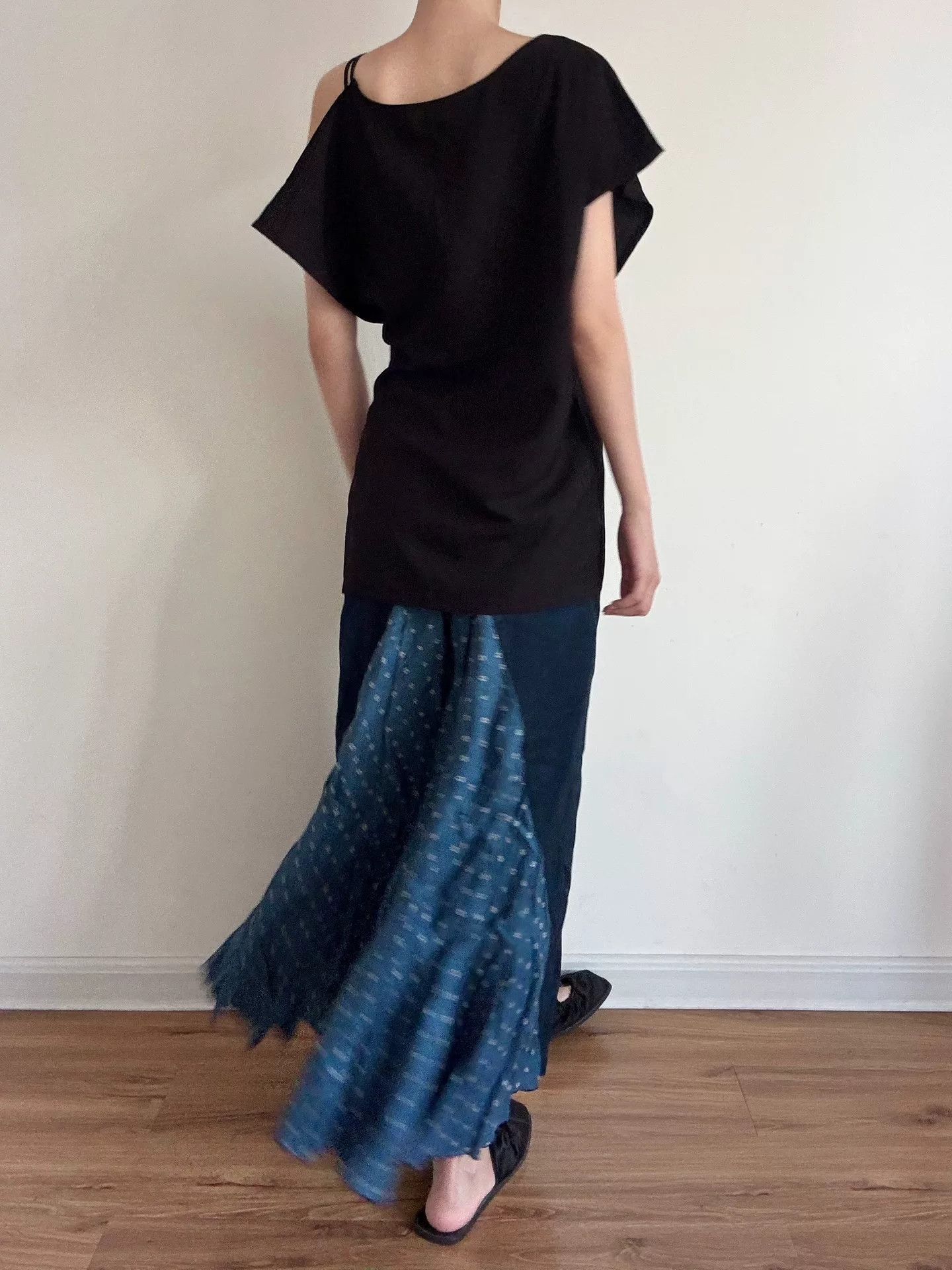 Yohji Yamamoto Black Asymmetric Shoulder Top by Limi Feu Size S / US 4 / IT 40 - 4 Thumbnail