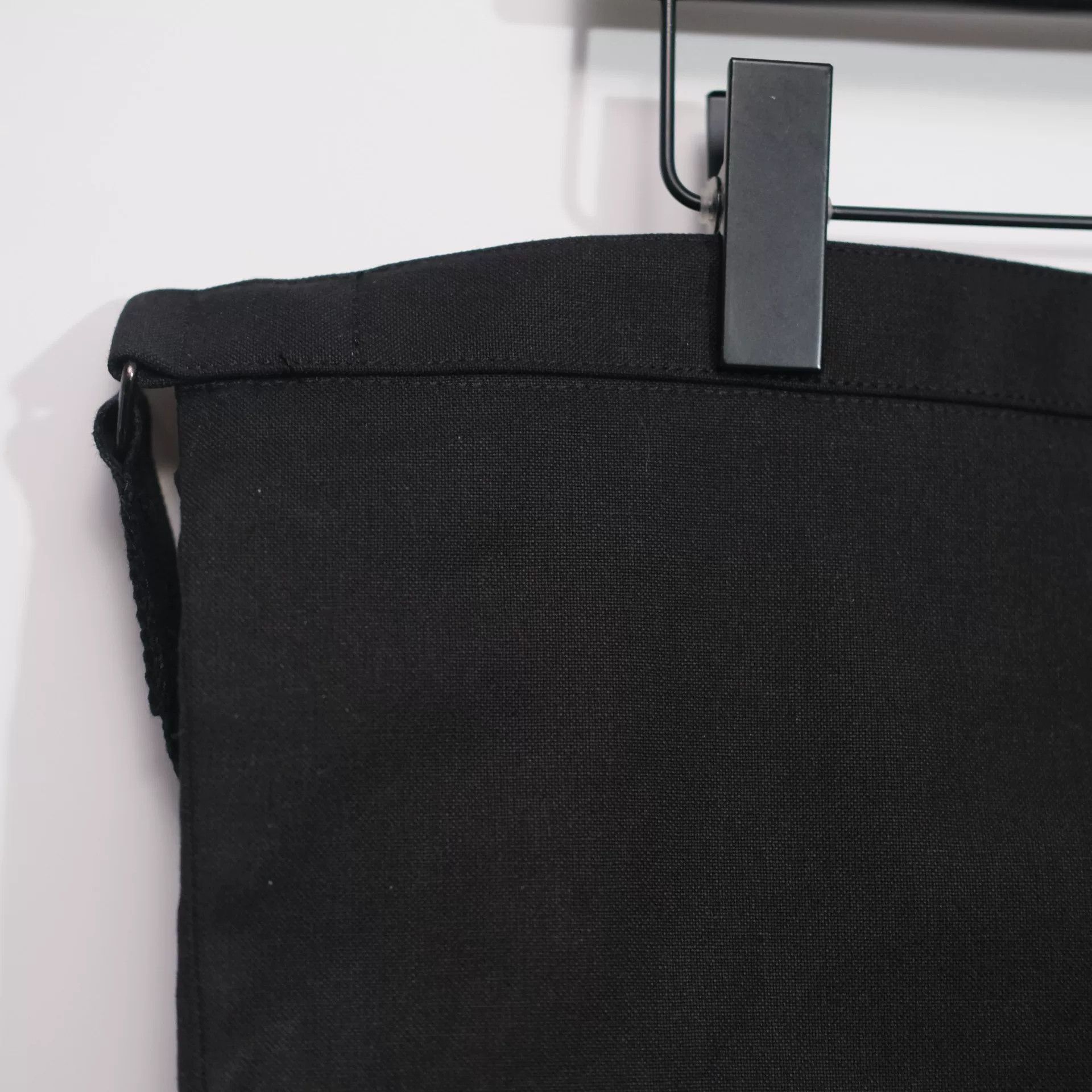 Yohji Yamamoto New Yohji Yamamoto Signature Messenger Bag Size ONE SIZE - 4 Thumbnail