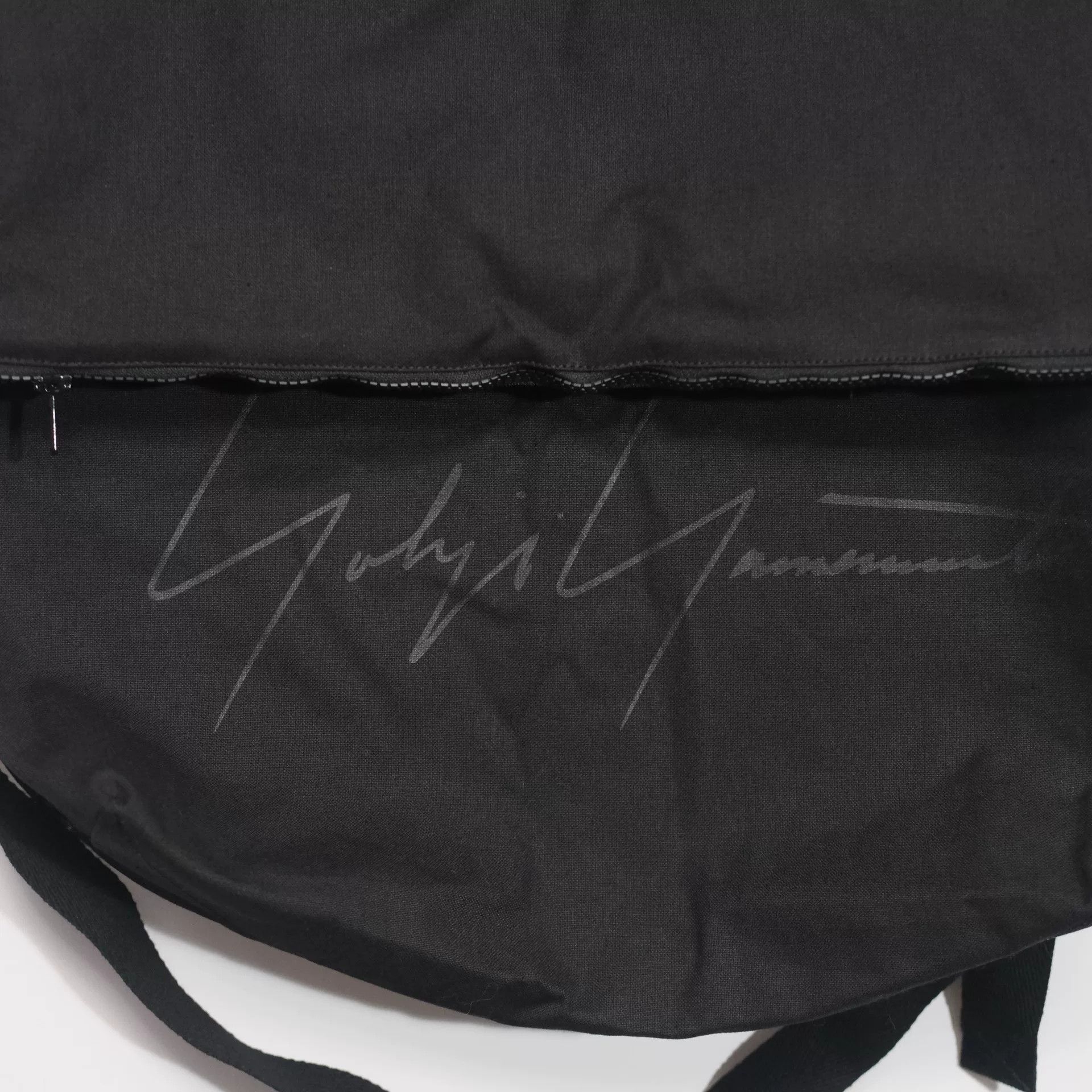 Yohji Yamamoto New Yohji Yamamoto Signature Messenger Bag Size ONE SIZE - 3 Thumbnail