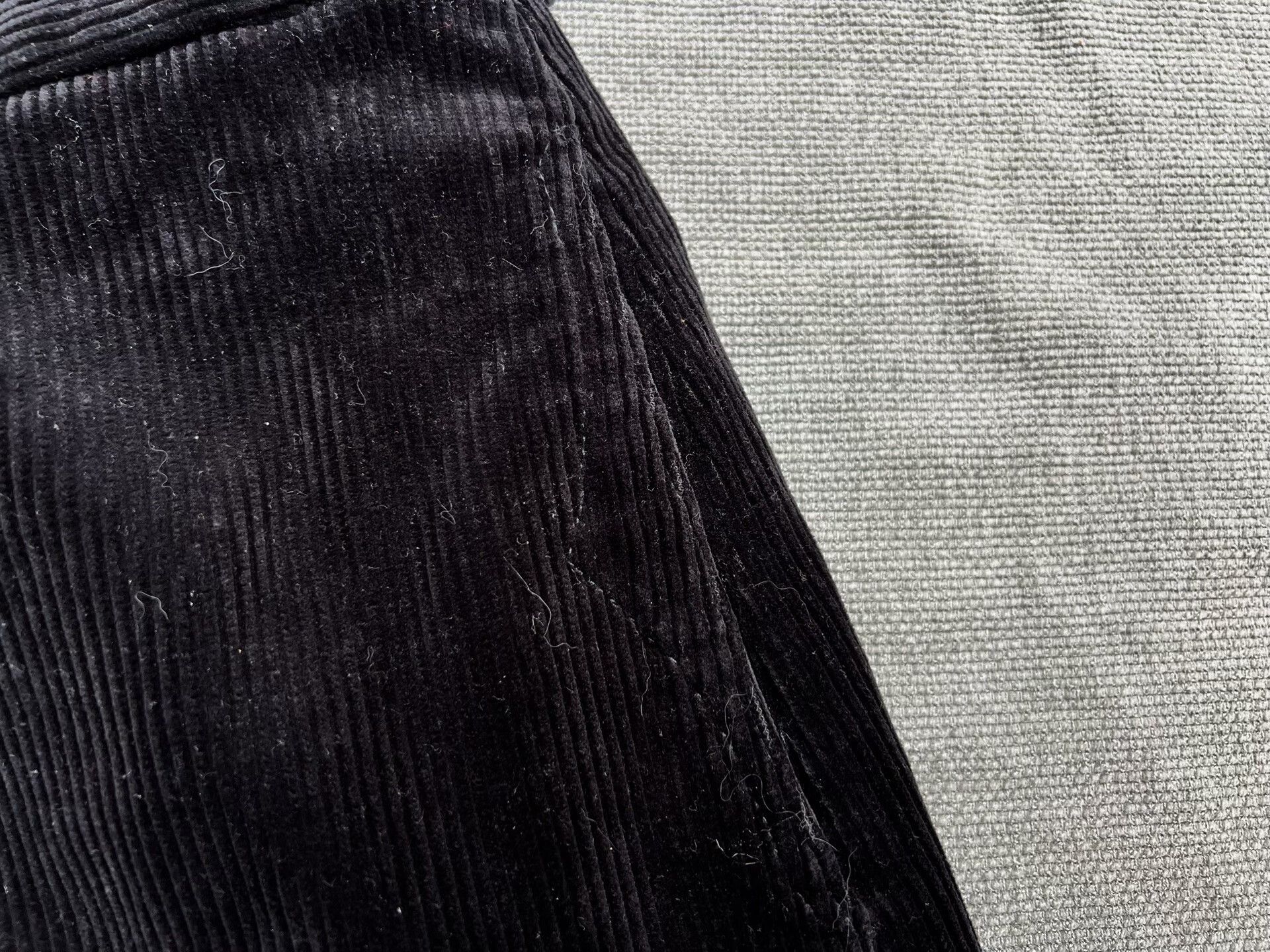 Vintage Black Wide-Leg Corduroy Trousers Size 30" / US 8 / IT 44 - 5 Thumbnail