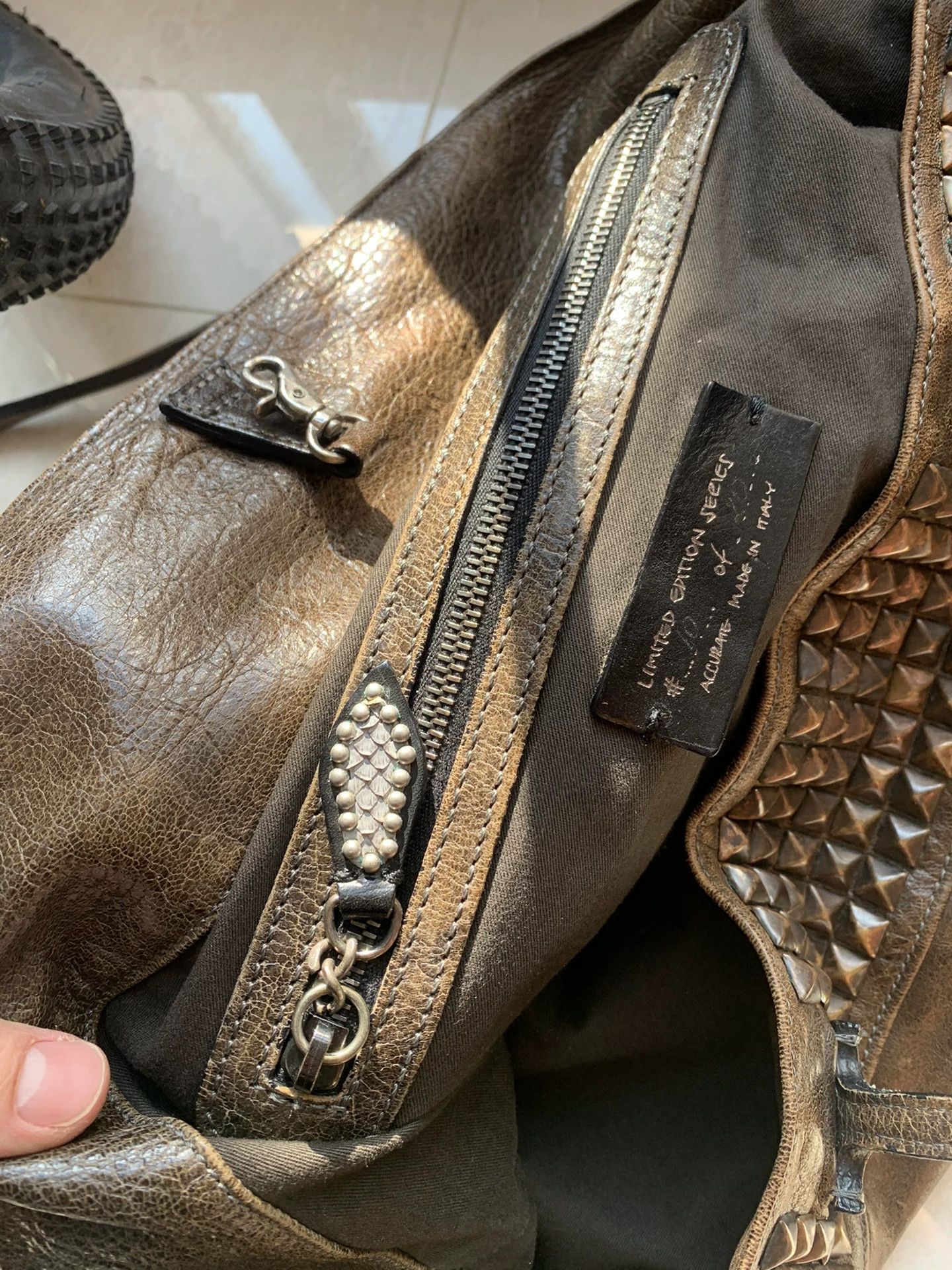 Japanese Brand Brown Leather Tote Bag with Studs Size ONE SIZE - 4 Thumbnail