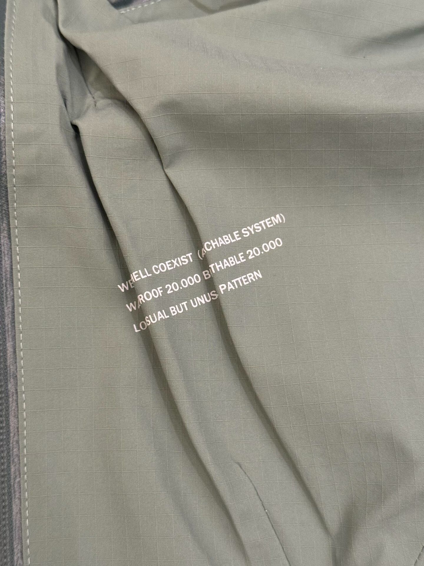 Japanese Brand Comfy Outdoor Functional Jacket in Khaki Green Size US S / EU 44-46 / 1 - 4 Thumbnail
