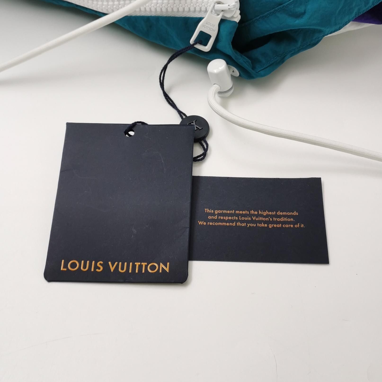 Louis Vuitton Louis Vuitton Colorblock Logo Hooded Jacket Size US S / EU 44-46 / 1 - 10 Thumbnail