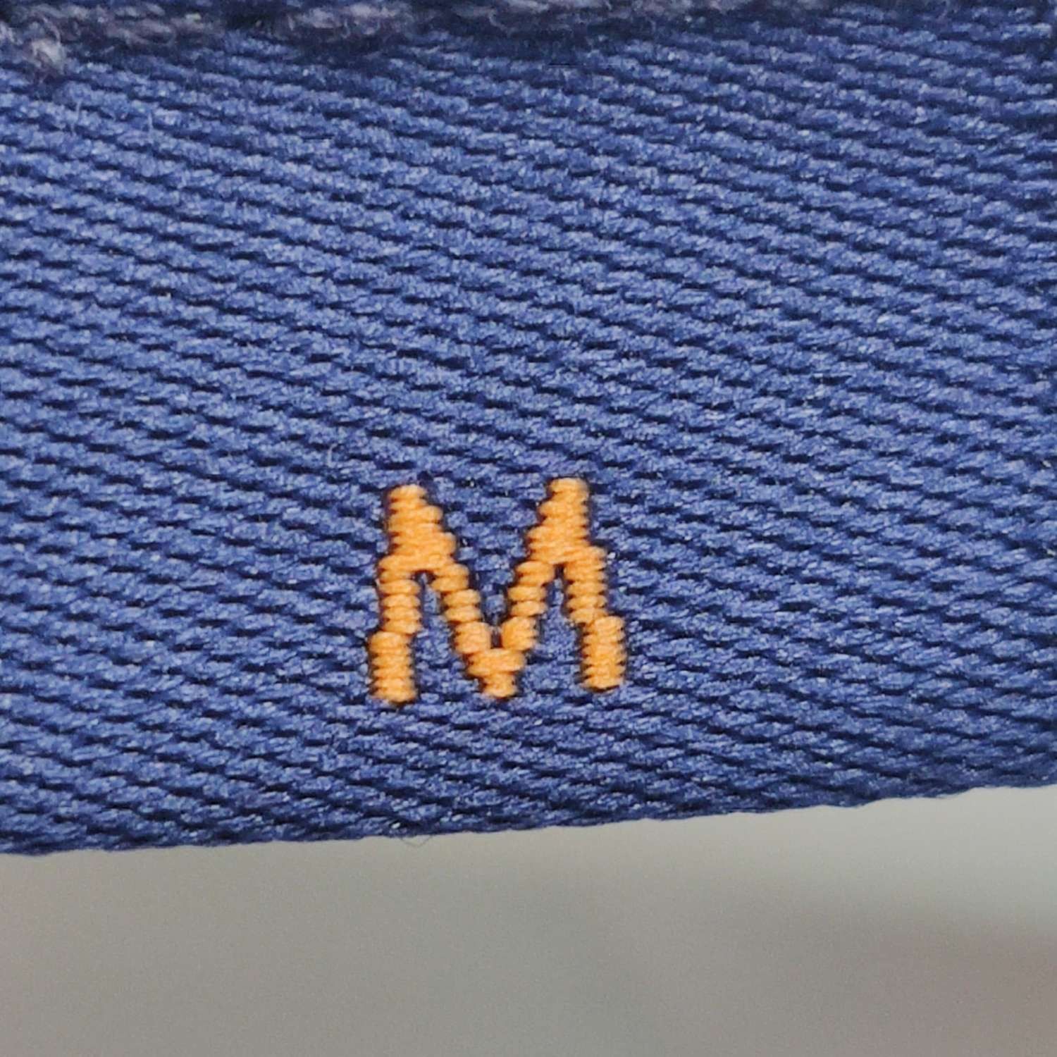 Louis Vuitton Louis Vuitton Colorblock Hooded Jacket M Size US S / EU 44-46 / 1 - 16 Thumbnail