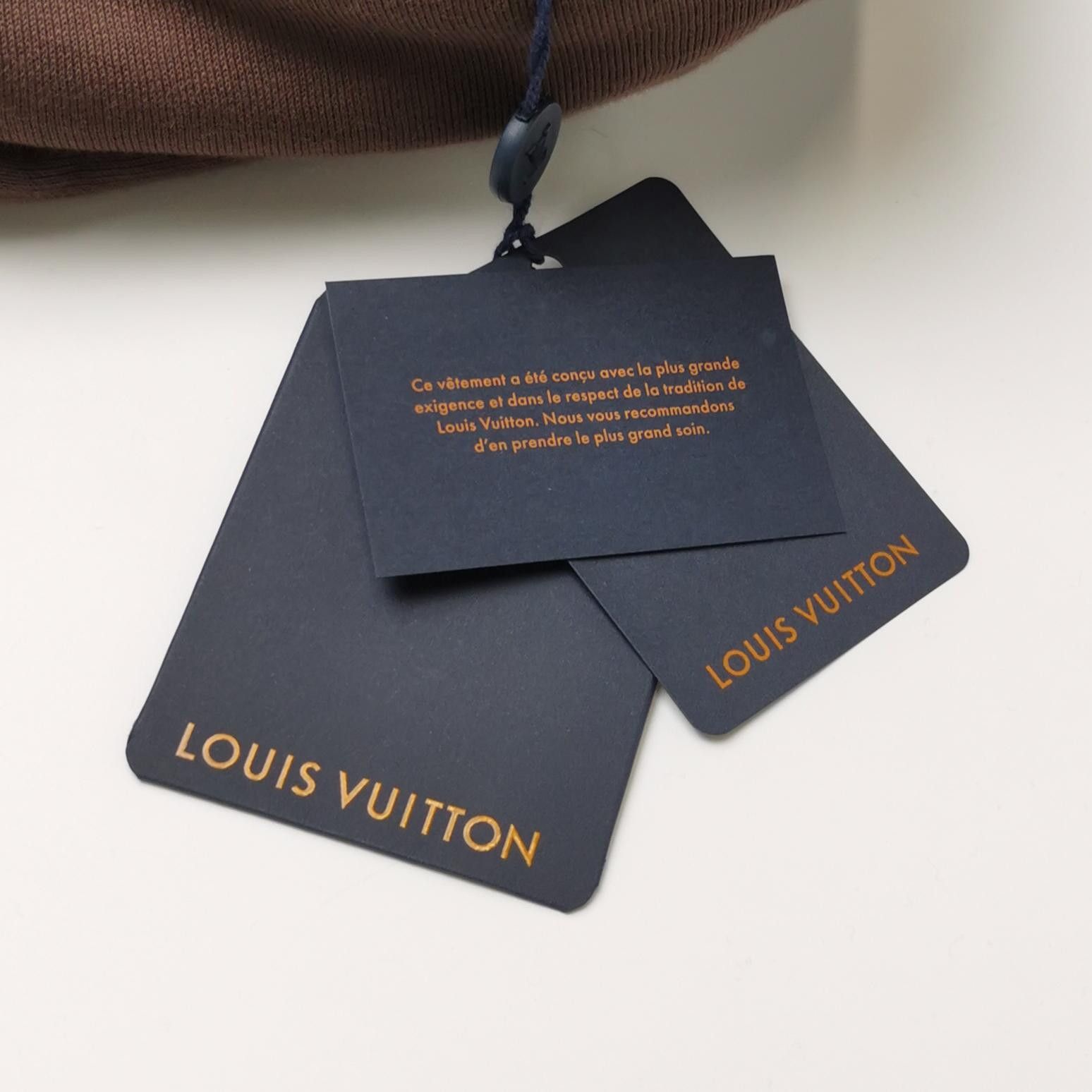 Louis Vuitton Louis Vuitton Brown Bee Patch Hoodie L Size US L / EU 52-54 / 3 - 7 Thumbnail