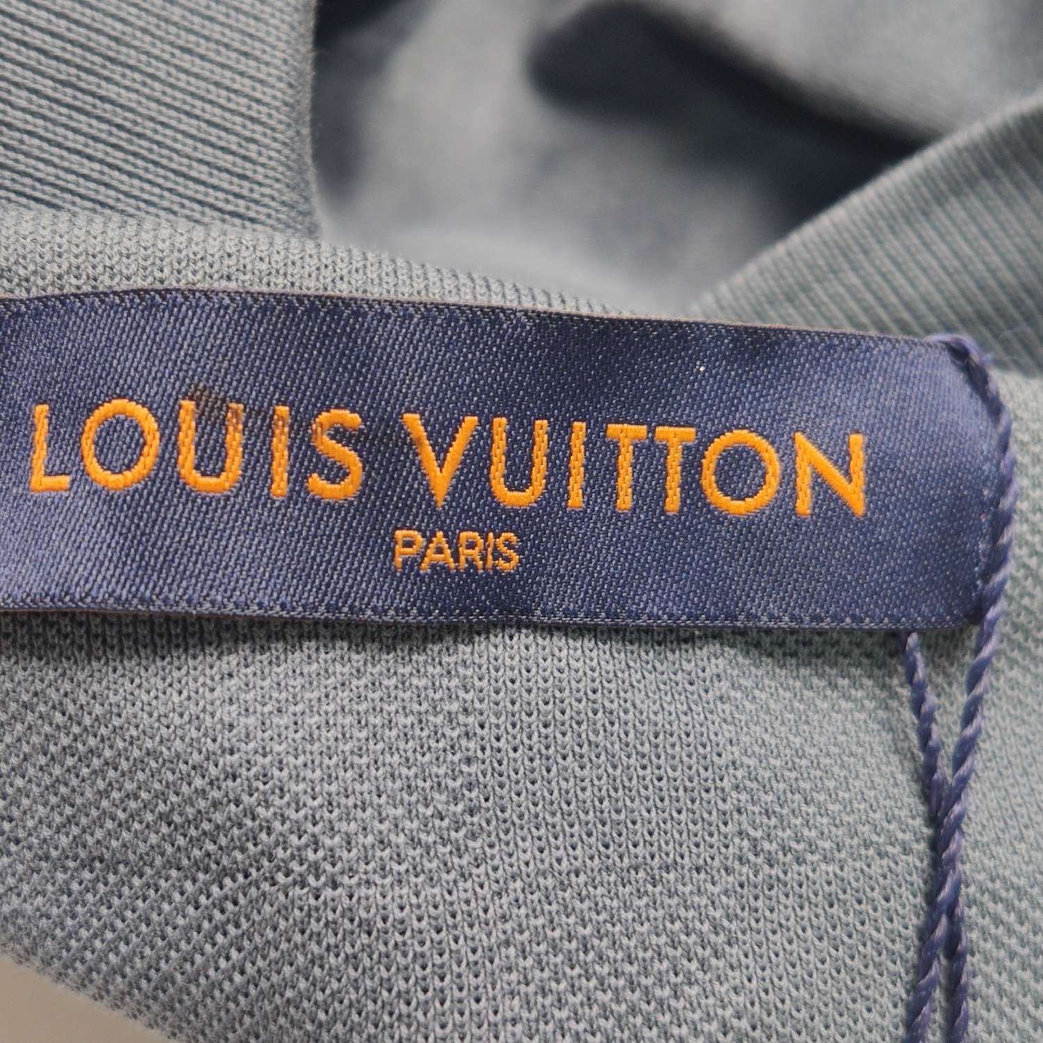 Louis Vuitton Louis Vuitton S Cotton Solid Collared T-Shirt Size US S / EU 44-46 / 1 - 9 Thumbnail