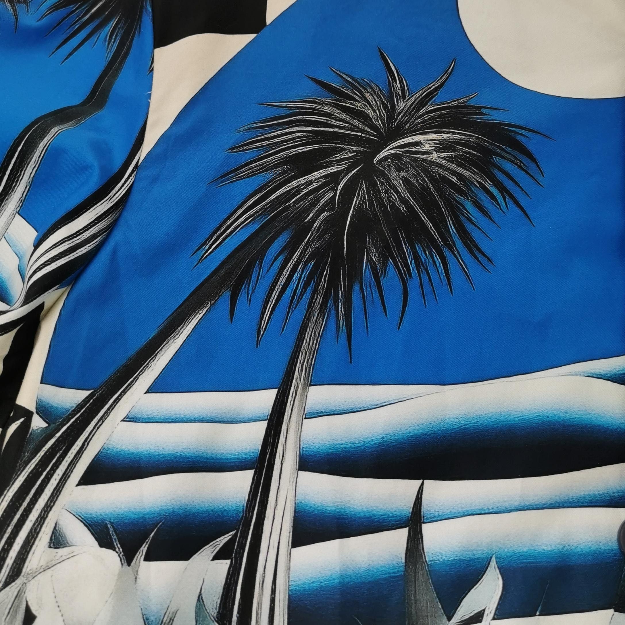 Louis Vuitton Louis Vuitton XL Palm Print Short-Sleeve Shirt Size US XL / EU 56 / 4 - 6 Thumbnail