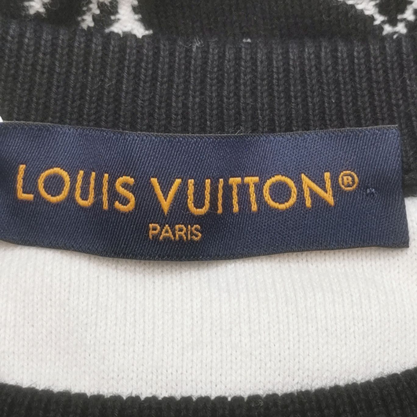 Louis Vuitton Louis Vuitton L Black Monogram Pattern Sweater Size US L / EU 52-54 / 3 - 6 Thumbnail