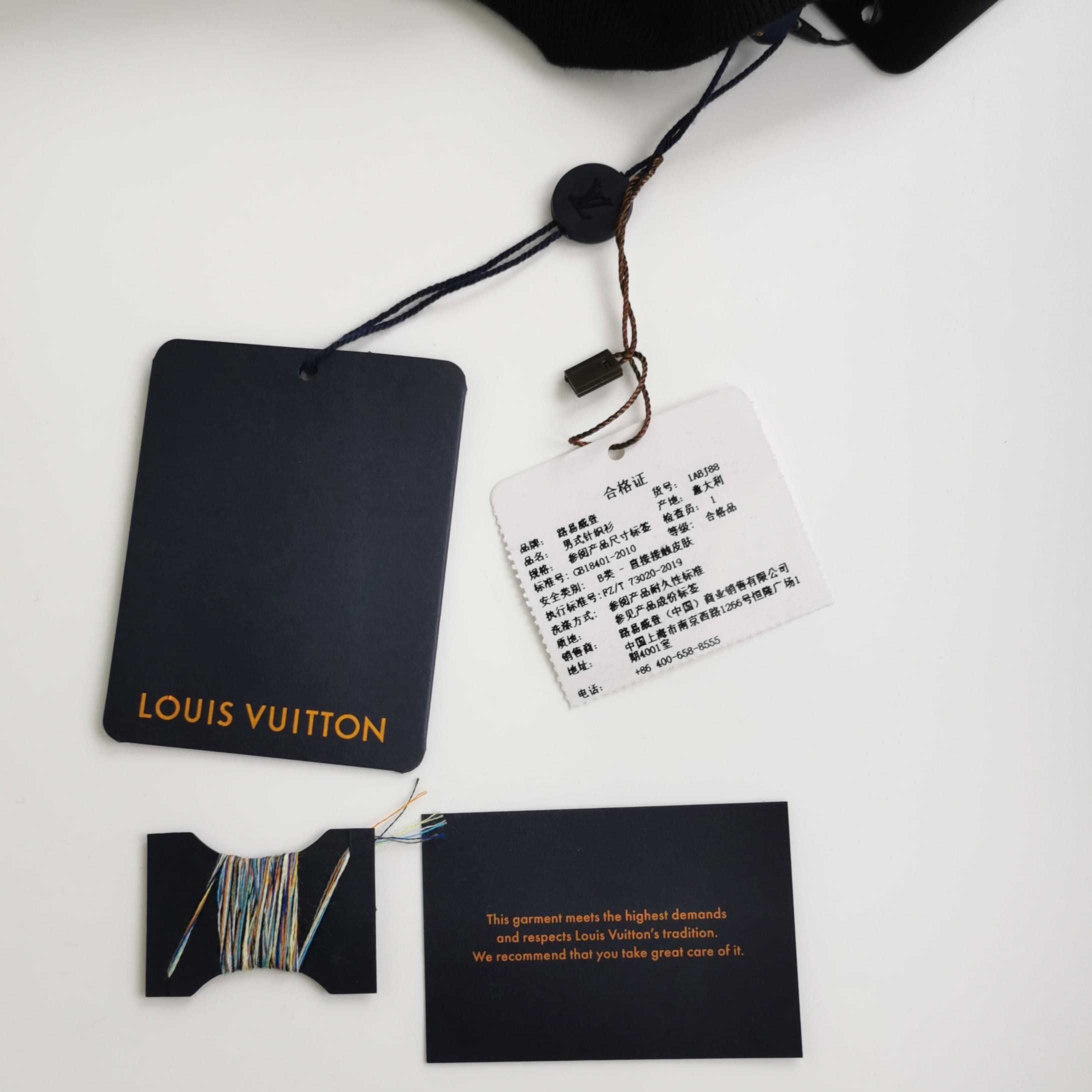 Louis Vuitton Louis Vuitton FW23 Cotton Cartoon Animal Sweater L Size US XXS / EU 40 - 7 Thumbnail