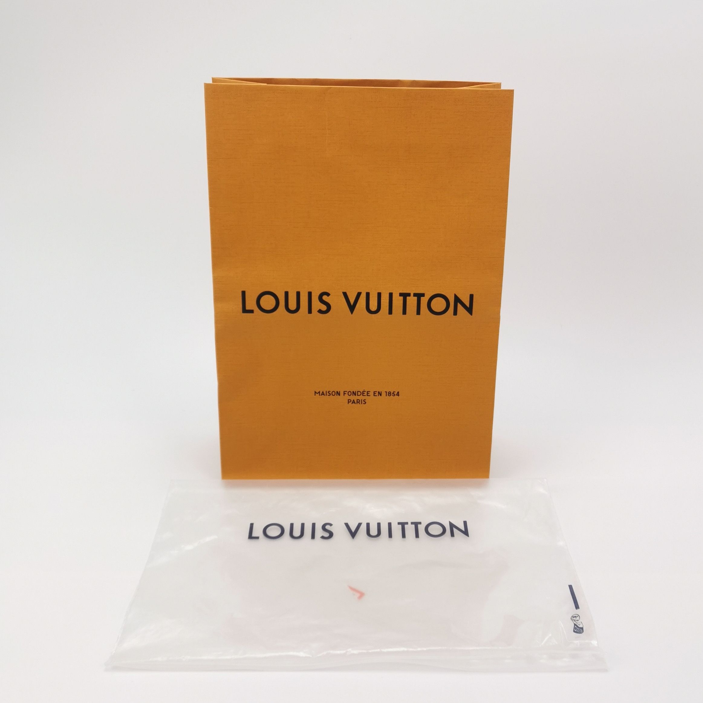 Louis Vuitton Louis Vuitton M Cotton Lapel Shirt Size US M / EU 48-50 / 2 - 11 Thumbnail
