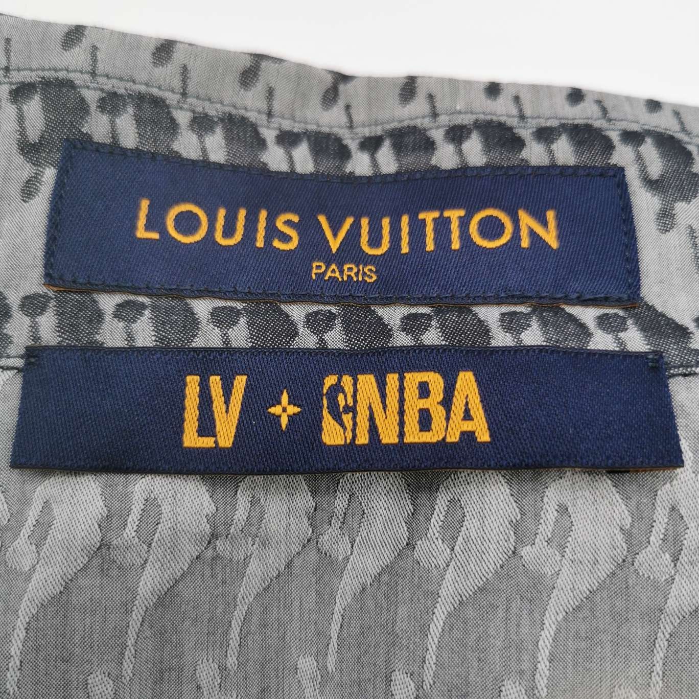 Louis Vuitton Louis Vuitton Gray Houndstooth Short-Sleeve Shirt Size US XXL / EU 58 / 5 - 7 Thumbnail