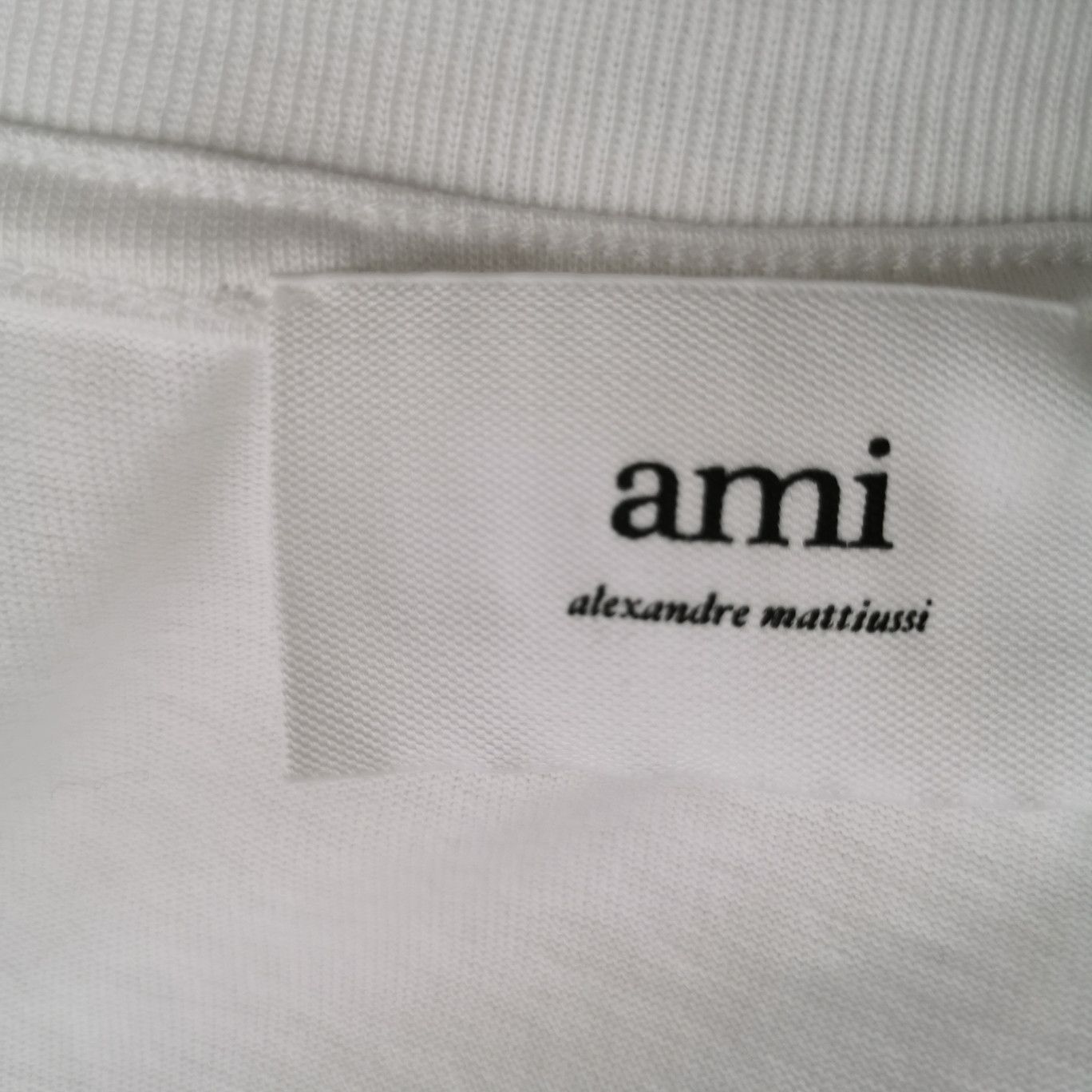 Louis Vuitton AMI Paris L Cotton Heart Logo Crew Neck T-Shirt Size US XS / EU 42 / 0 - 10 Thumbnail
