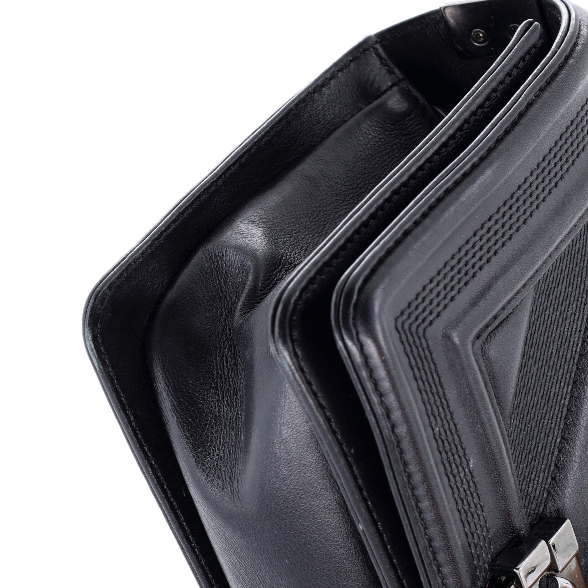 Chanel Boy Flap Bag Size ONE SIZE - 6 Thumbnail