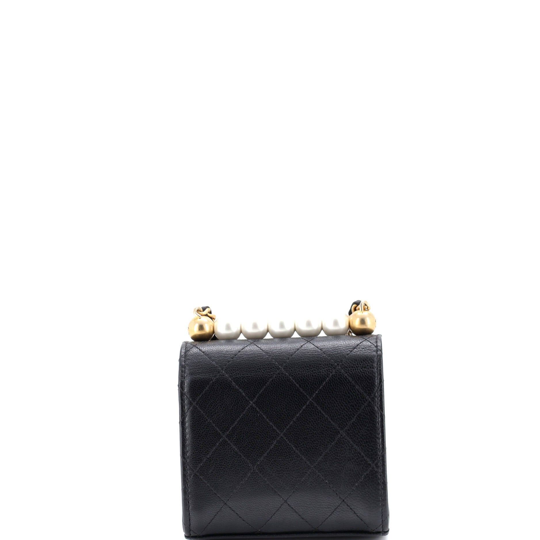 Chanel Chic Pearls Flap Clutch with Chain Size ONE SIZE - 4 Thumbnail
