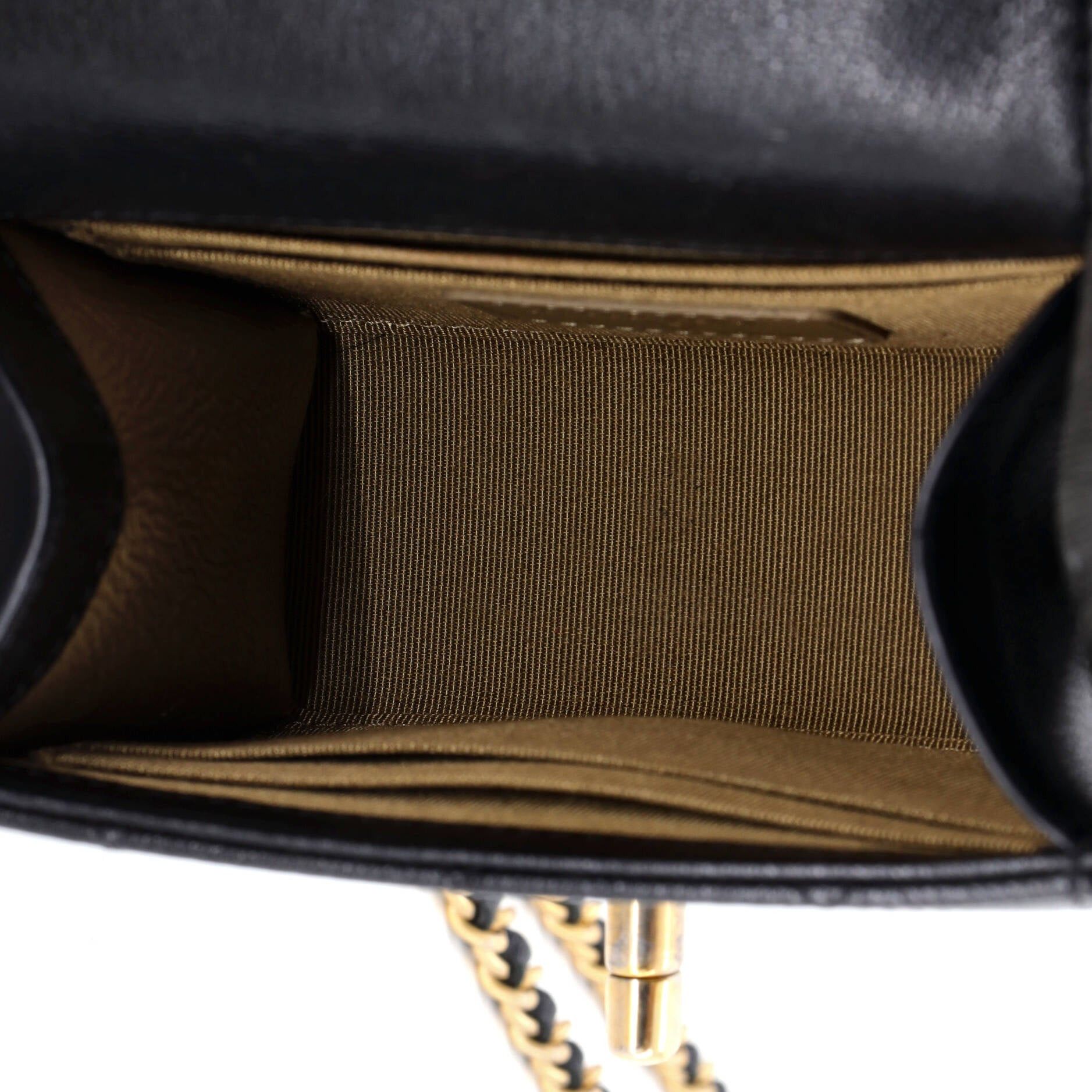 Chanel Chic Pearls Flap Clutch with Chain Size ONE SIZE - 6 Thumbnail