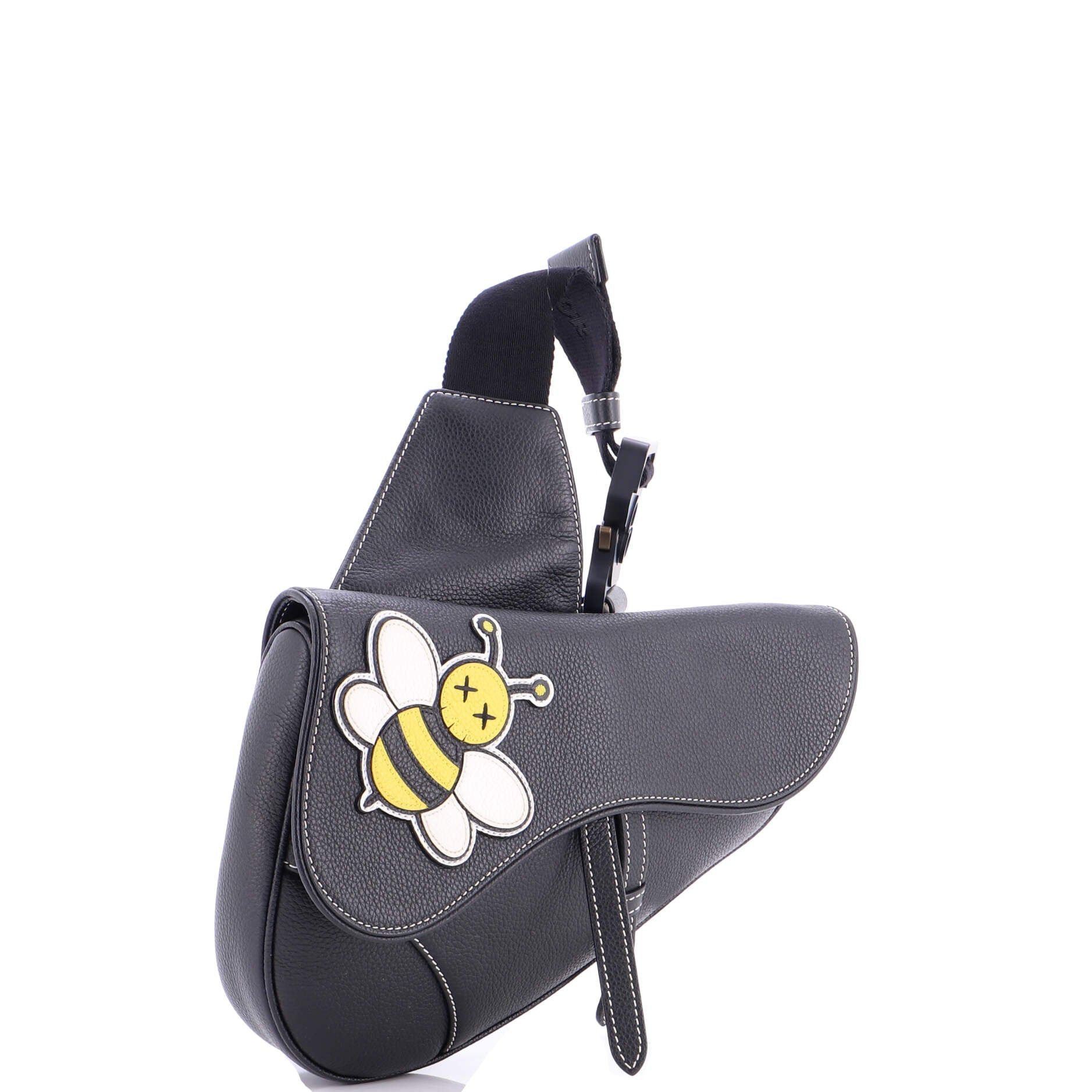 Dior KAWS Saddle Crossbody Bag Size ONE SIZE - 2 Thumbnail