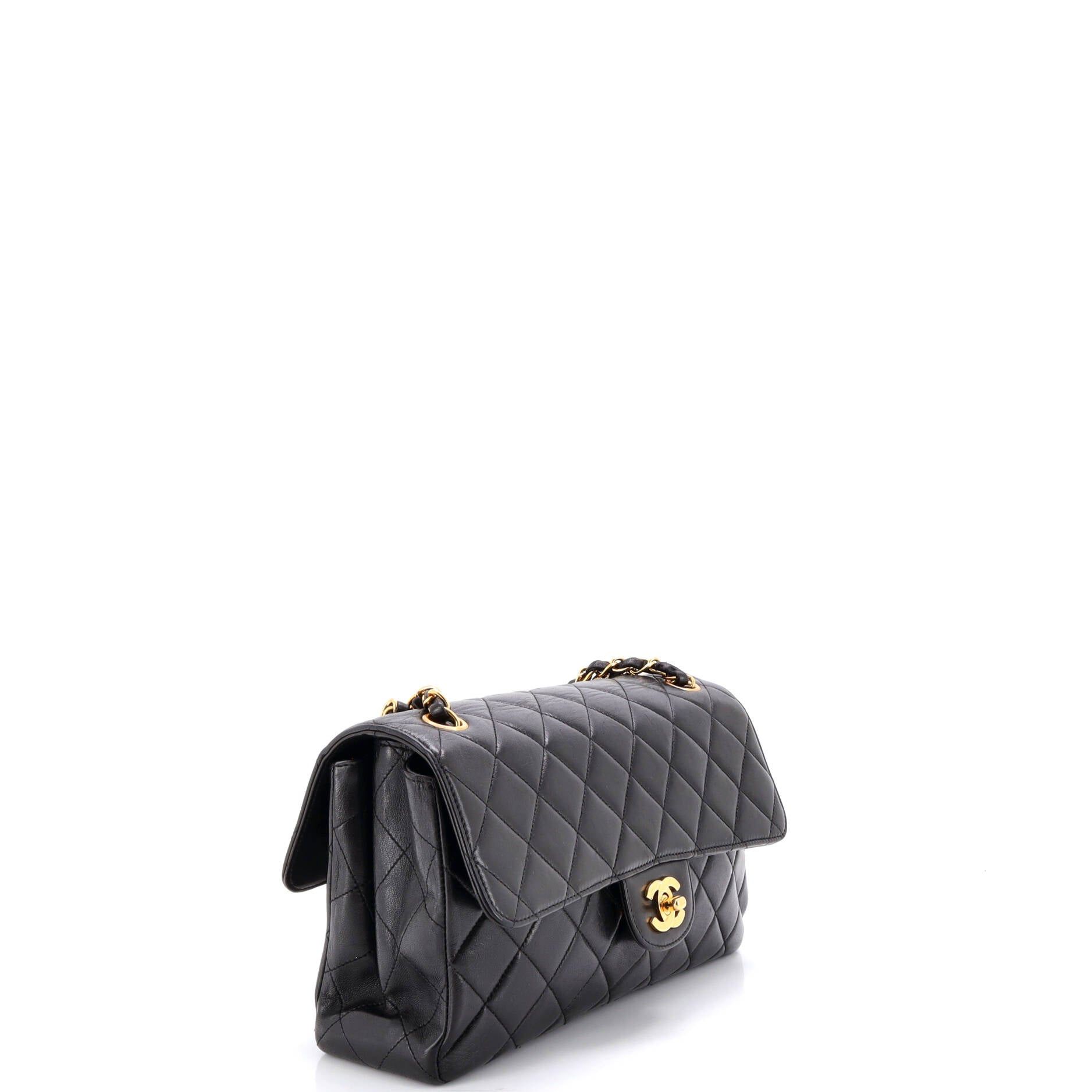 Chanel Vintage Classic Double Flap Bag Size ONE SIZE - 3 Thumbnail