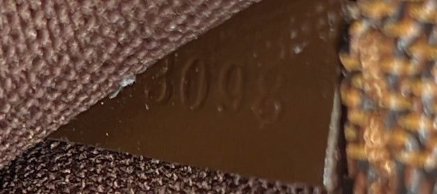 Louis Vuitton Geronimos Waist Bag Size ONE SIZE - 9 Thumbnail