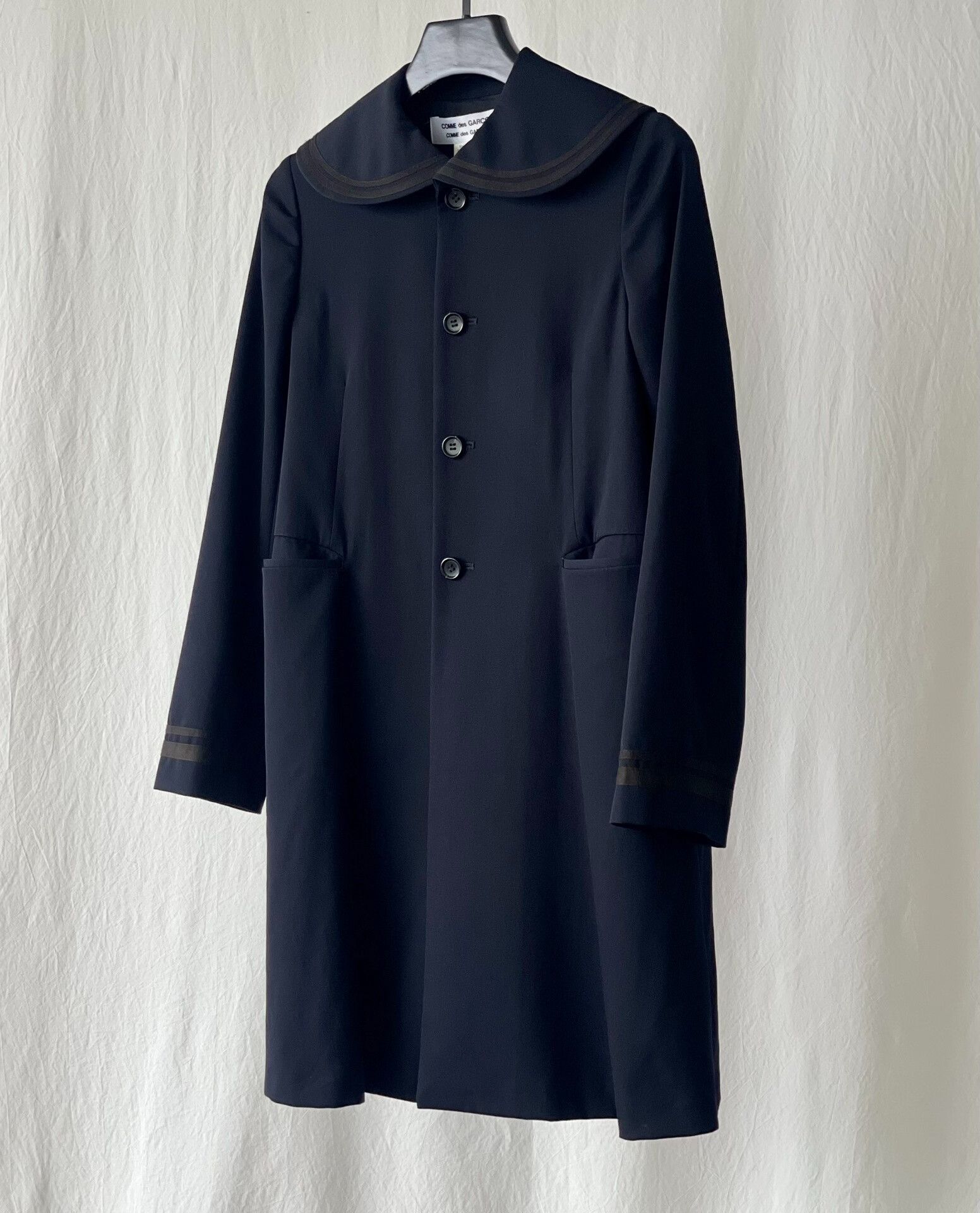 Japanese Brand Commes des Garçons Navy Wool Coat Size XS / US 0-2 / IT 36-38 - 2 Thumbnail