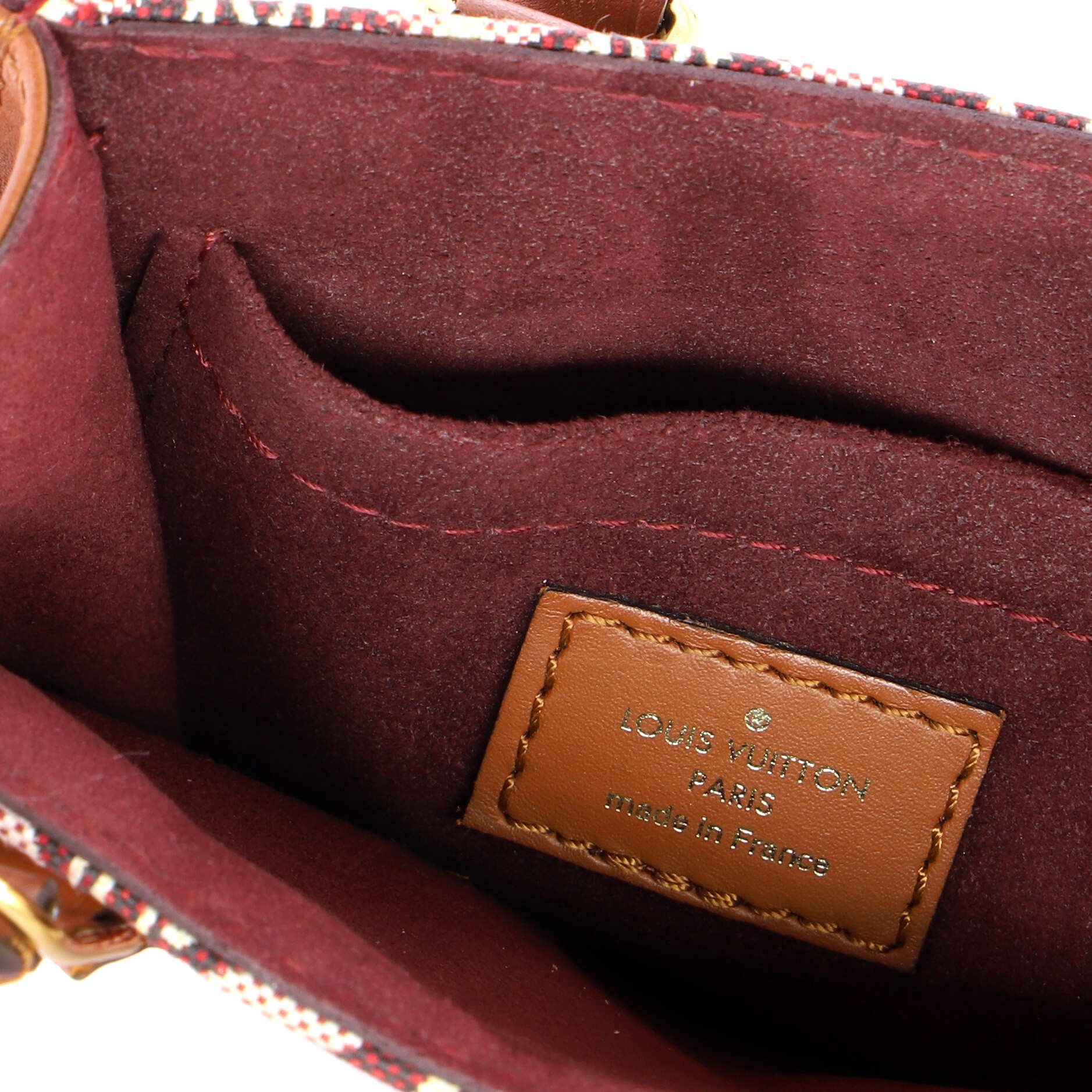 Louis Vuitton Petit Sac Plat Bag Size ONE SIZE - 6 Thumbnail