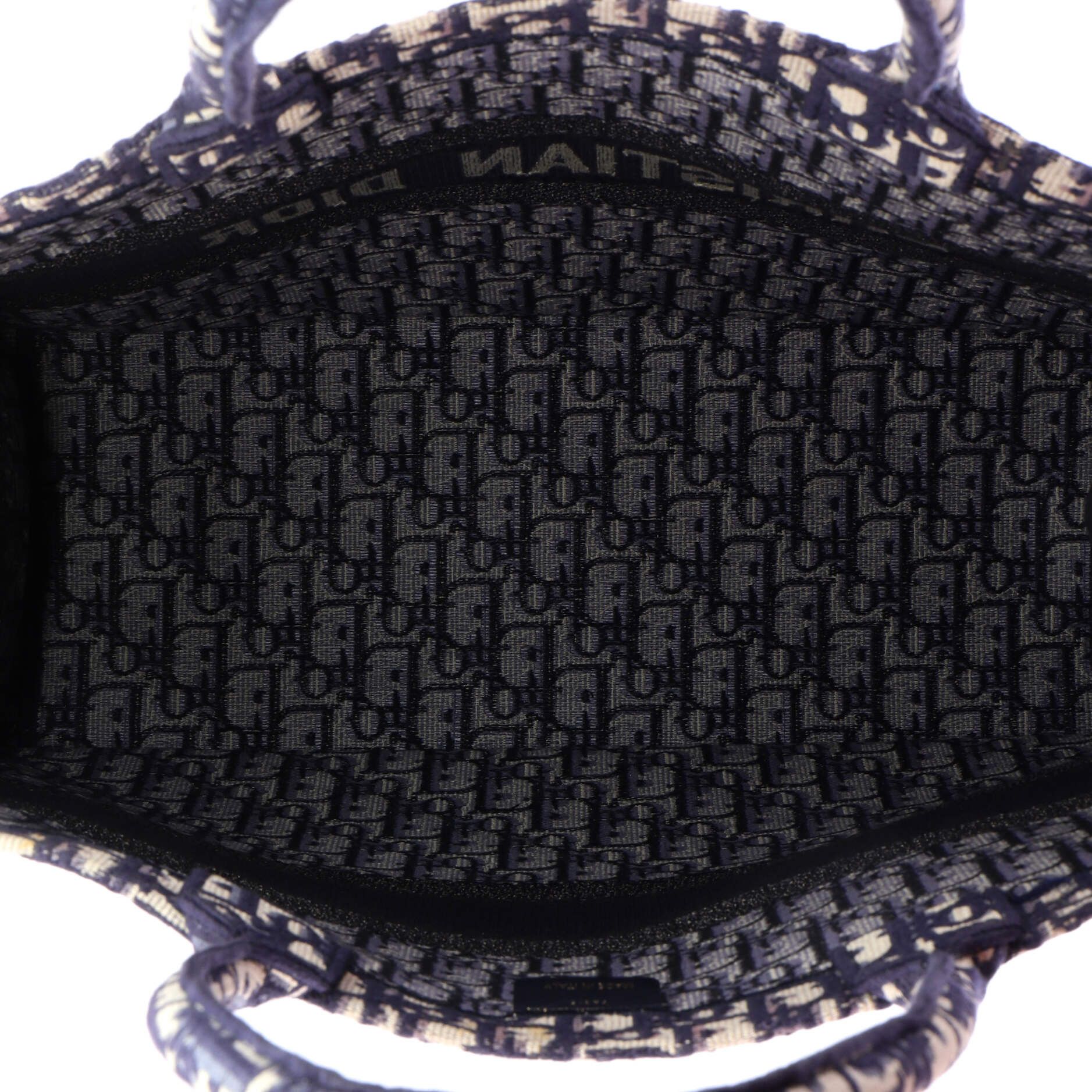 Dior Book Tote Size ONE SIZE - 5 Thumbnail
