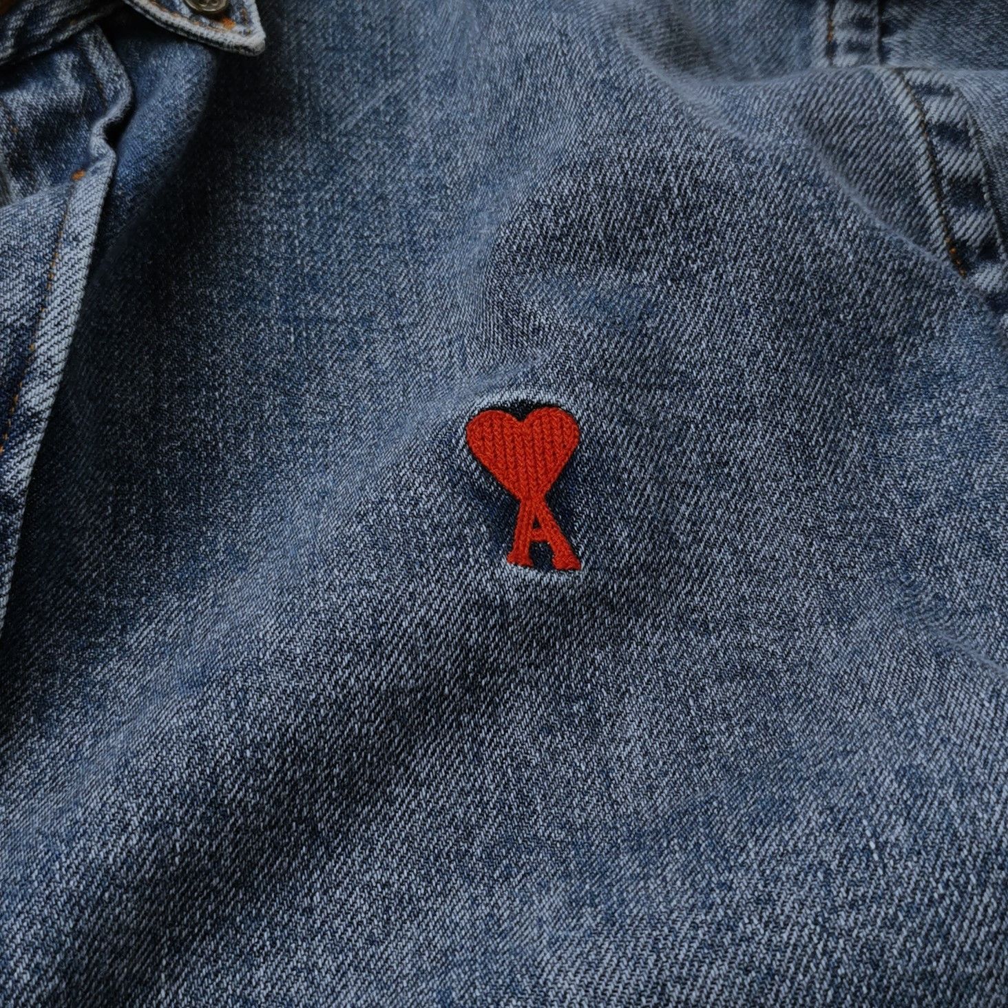Louis Vuitton AMI Alexandre Mattiussi Denim Heart Shirt L Size US L / EU 52-54 / 3 - 5 Thumbnail