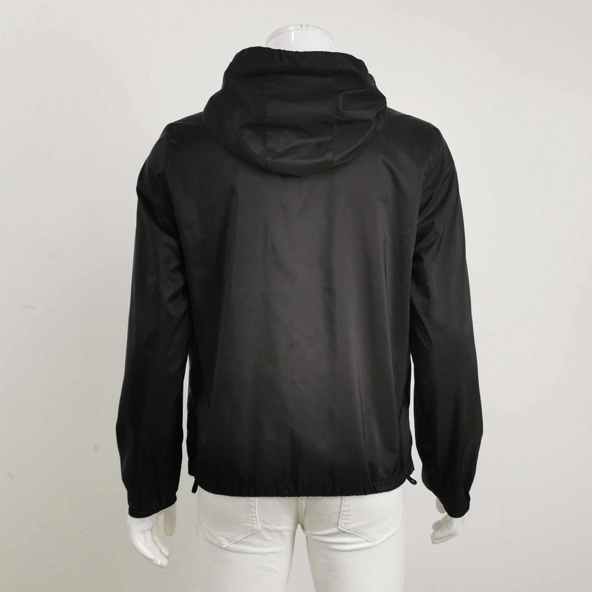 Louis Vuitton Valentino Black Hooded Jacket with Print S/US36 Size US S / EU 44-46 / 1 - 4 Thumbnail
