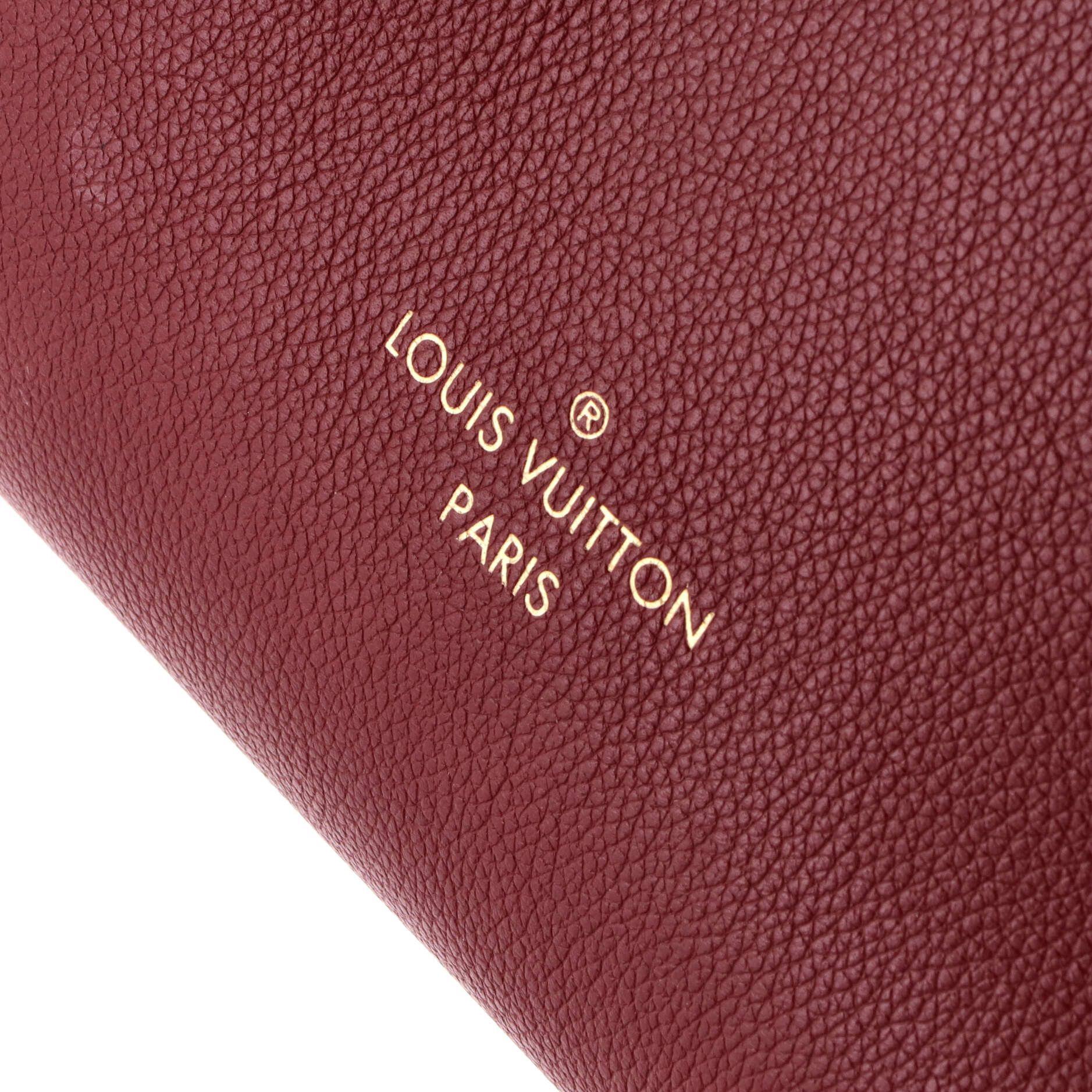 Louis Vuitton On My Side Tote Size ONE SIZE - 6 Thumbnail