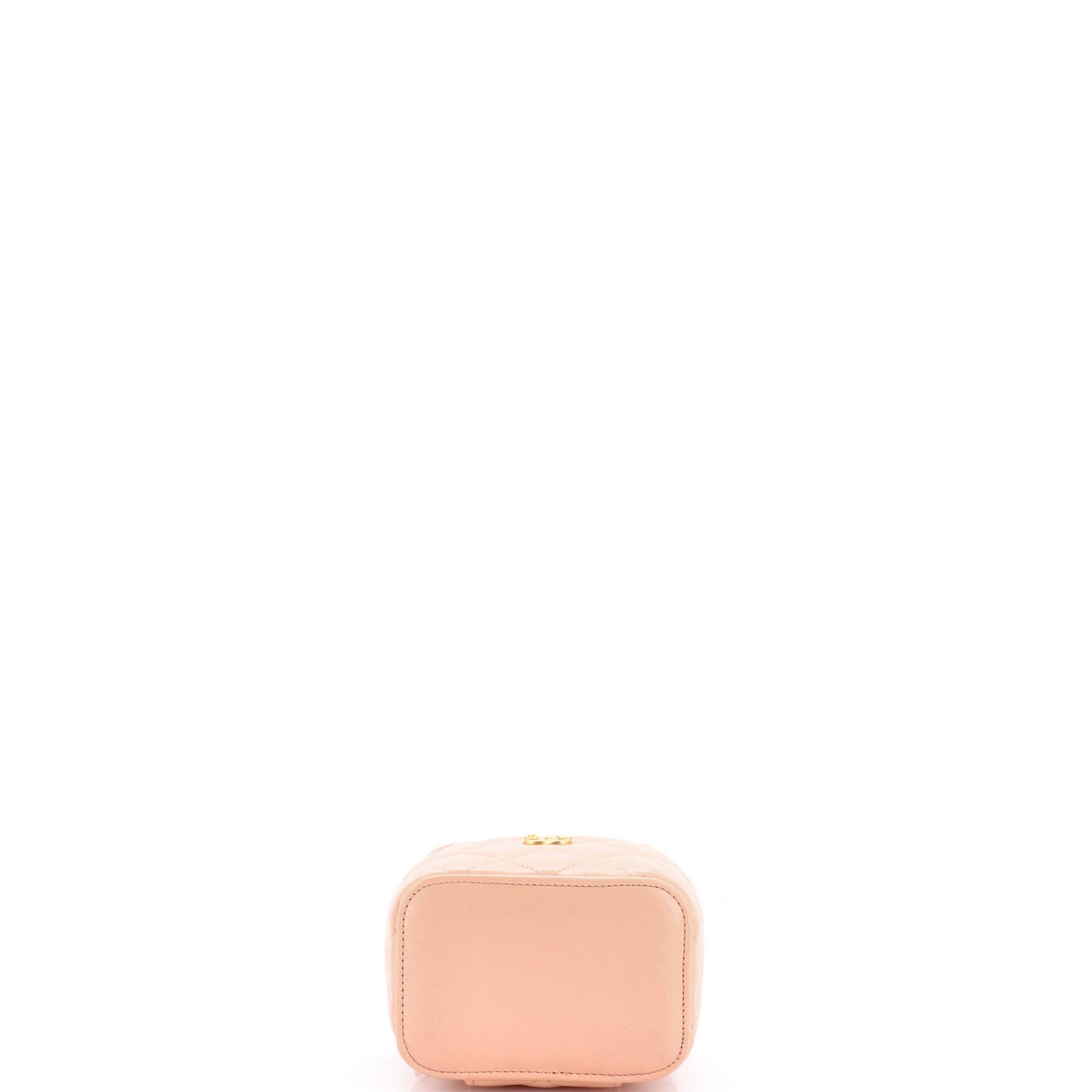 Chanel Pearl Crush Vanity Case with Chain Size ONE SIZE - 4 Thumbnail