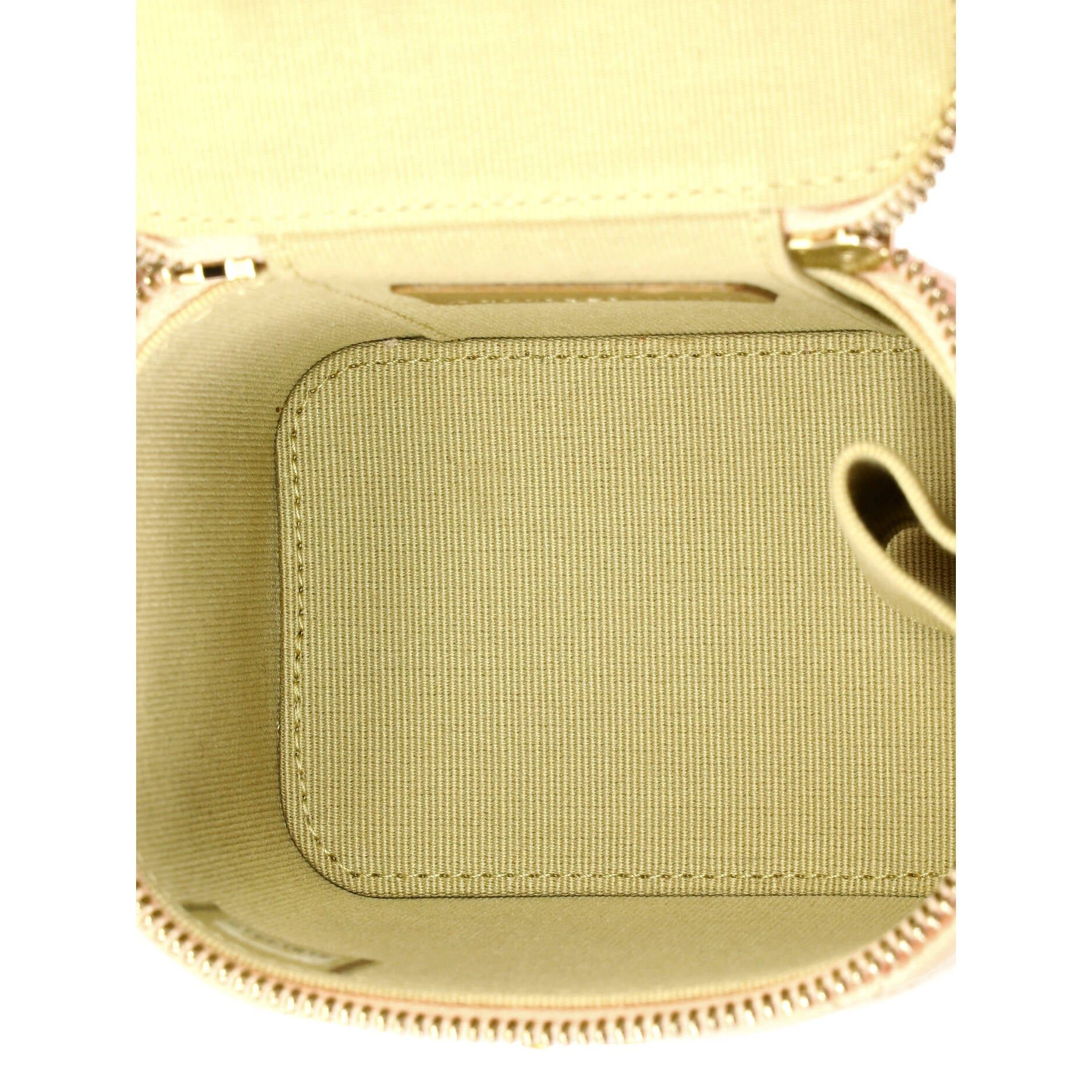 Chanel Pearl Crush Vanity Case with Chain Size ONE SIZE - 5 Thumbnail