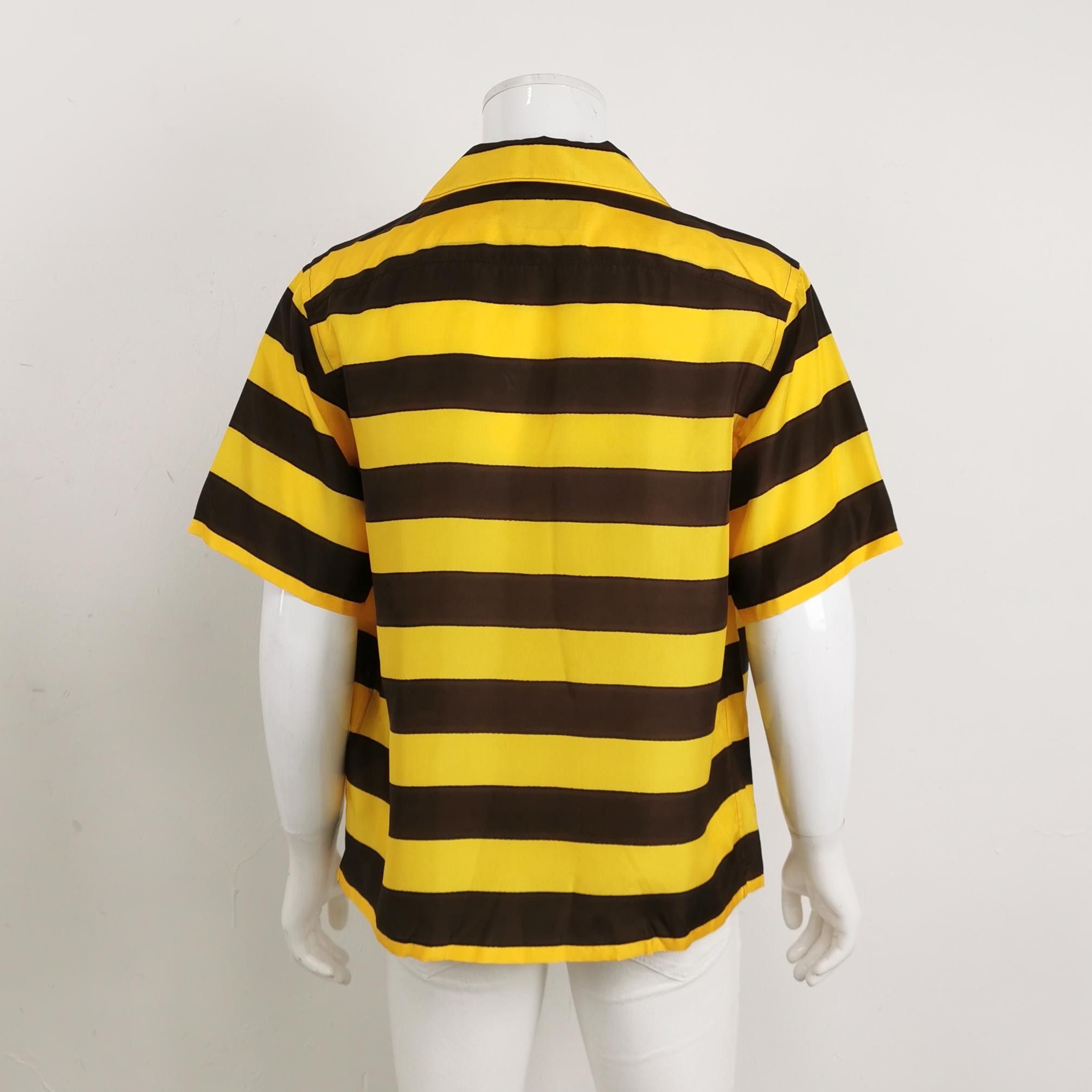 Prada Prada M Size V-Neck Patterned Short-Sleeve Sweater Size US S / EU 44-46 / 1 - 4 Thumbnail