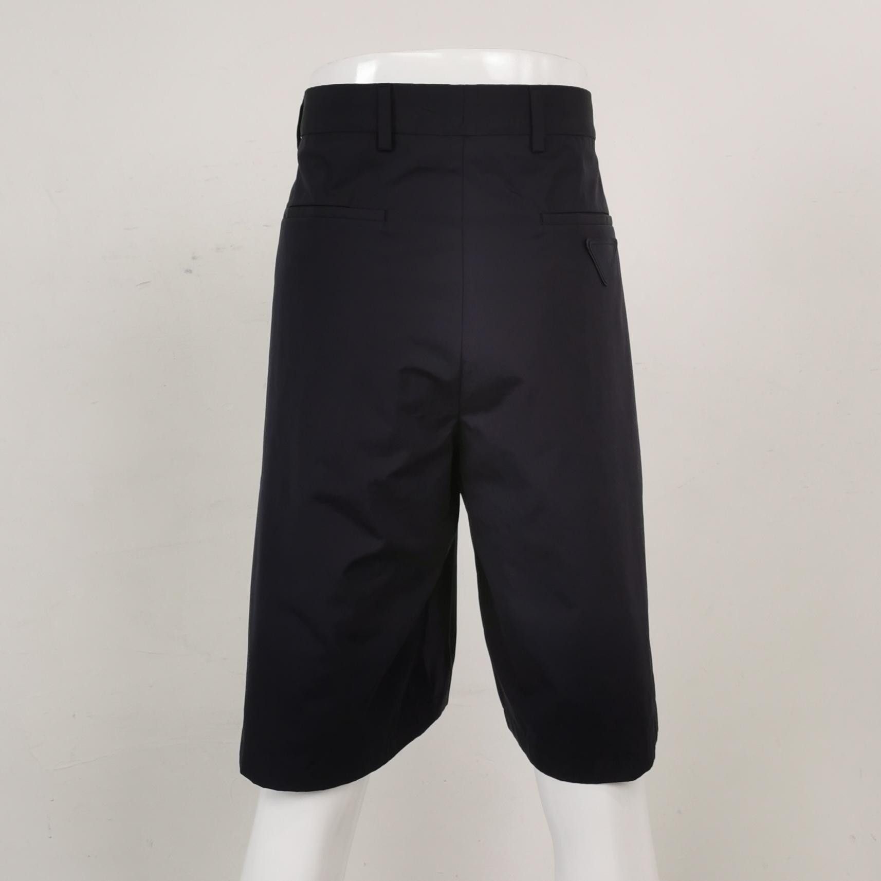 Prada Prada Silk Color Block Shorts M Size US 32 / EU 48 - 4 Thumbnail