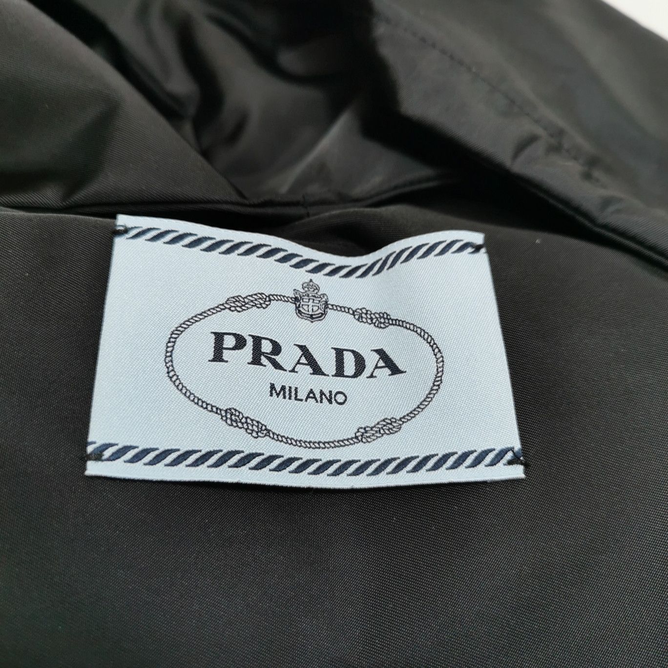 Prada Prada Black Sleeveless V-Neck Top XS Size US M / EU 48-50 / 2 - 12 Thumbnail