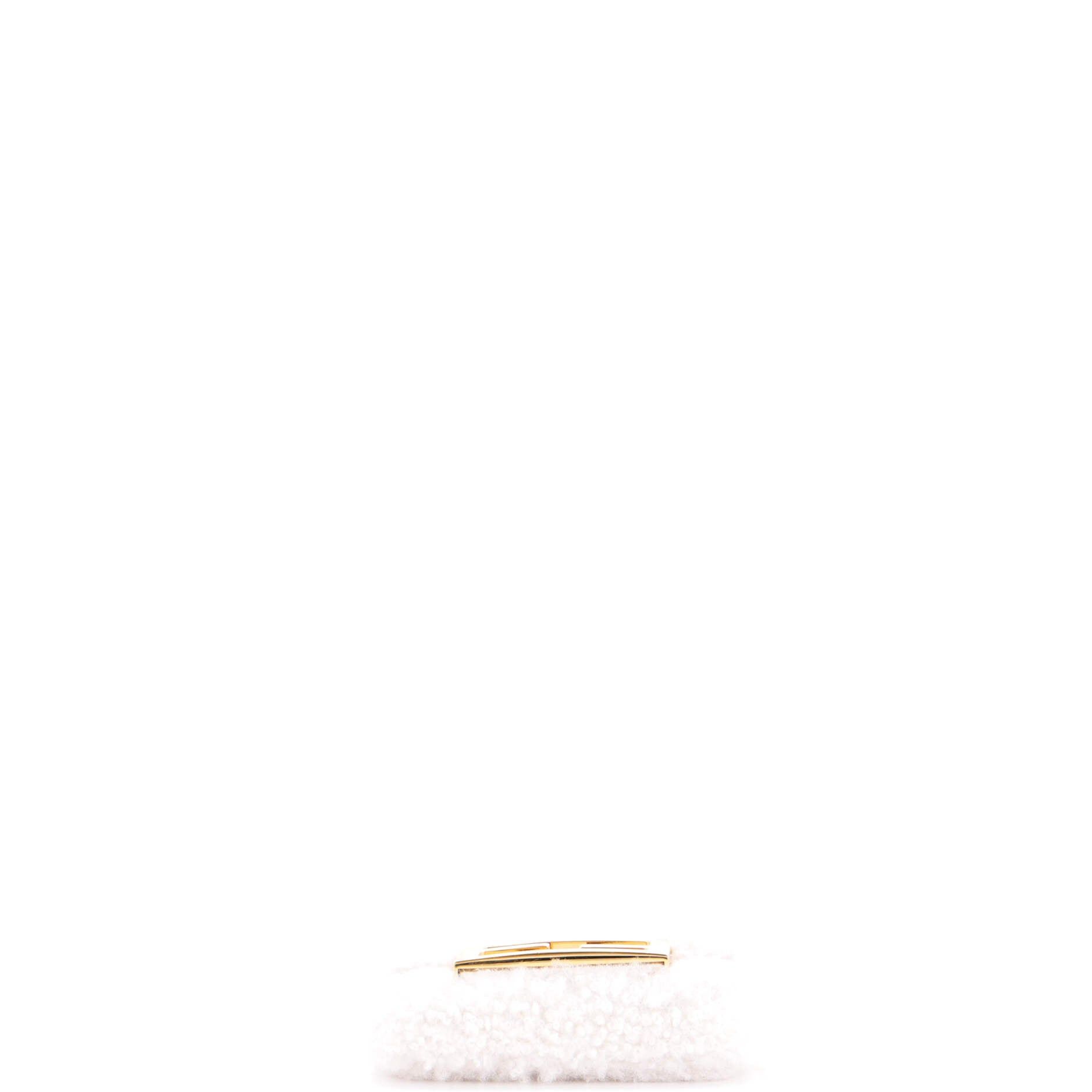 Fendi Chain Baguette Charm Bag Size ONE SIZE - 4 Thumbnail